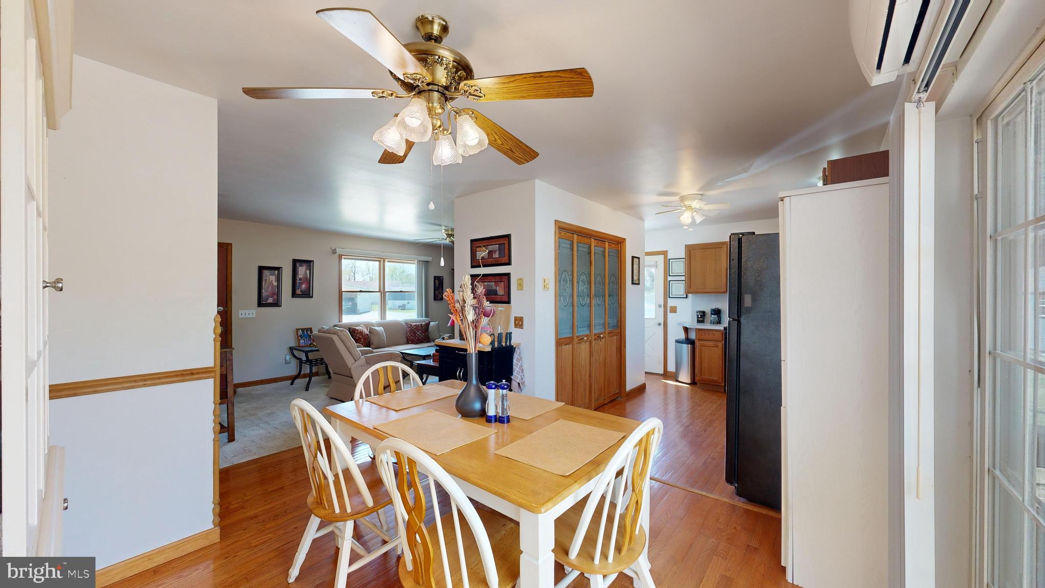 37 KERRY CIRCLE