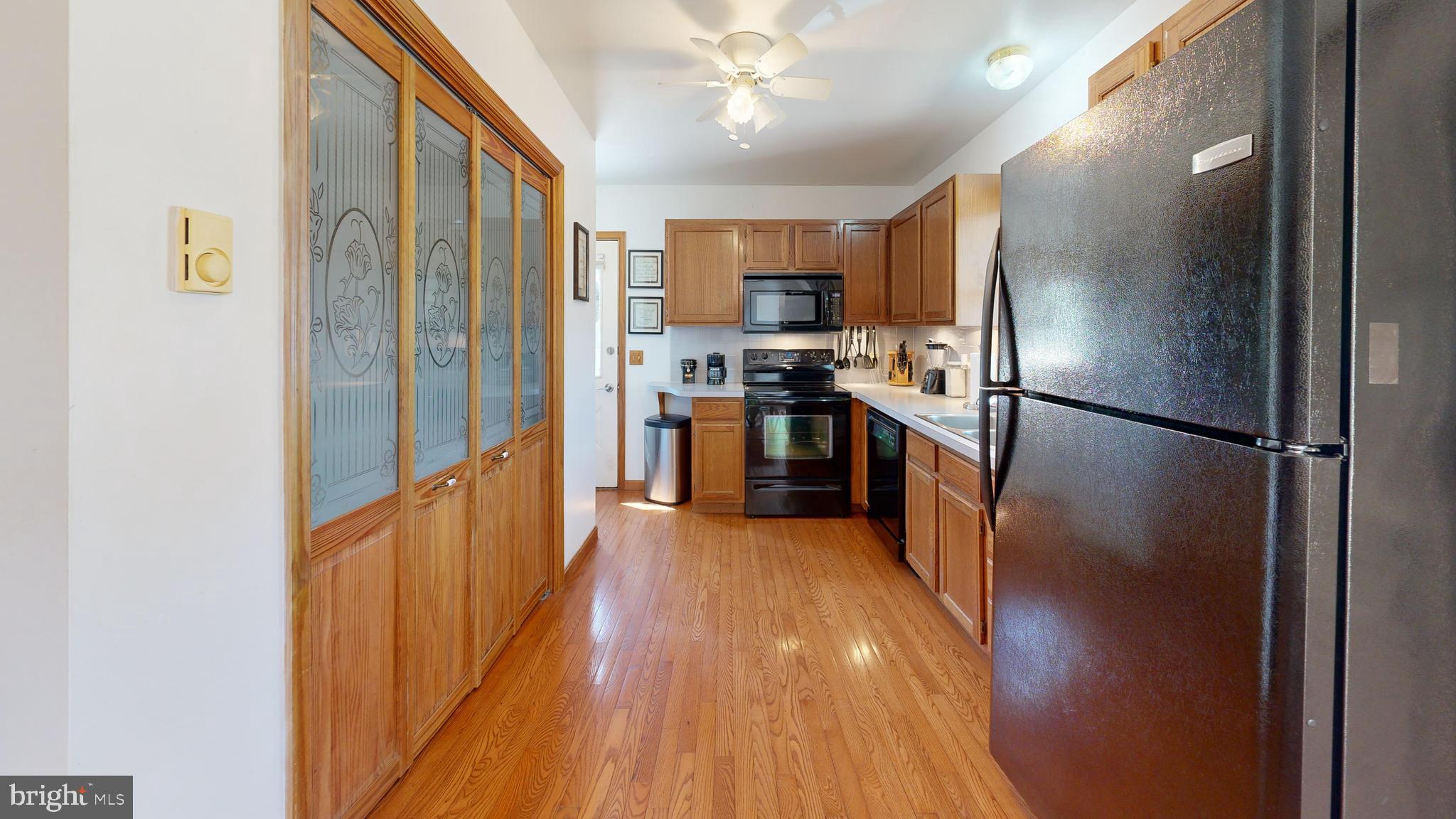 37 KERRY CIRCLE