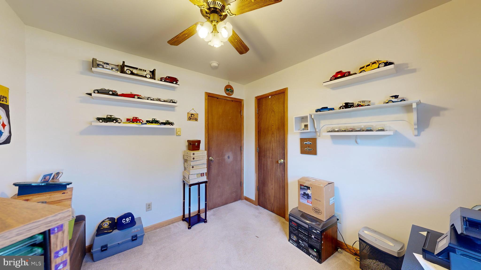 37 KERRY CIRCLE