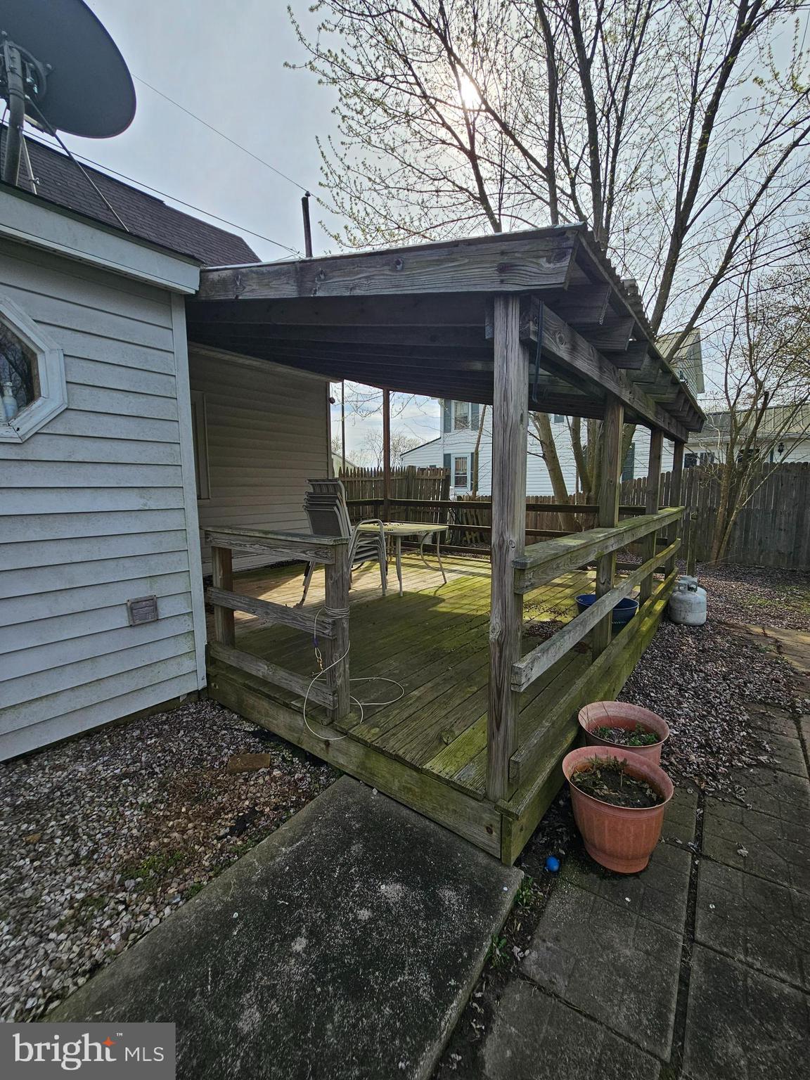 227 WILLOW TREE CIRCLE