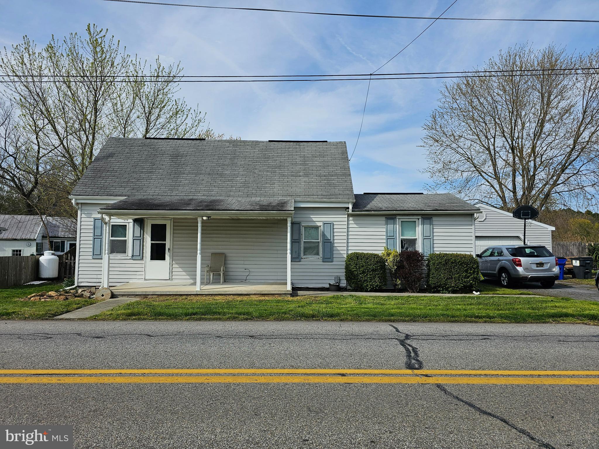 227 WILLOW TREE CIRCLE