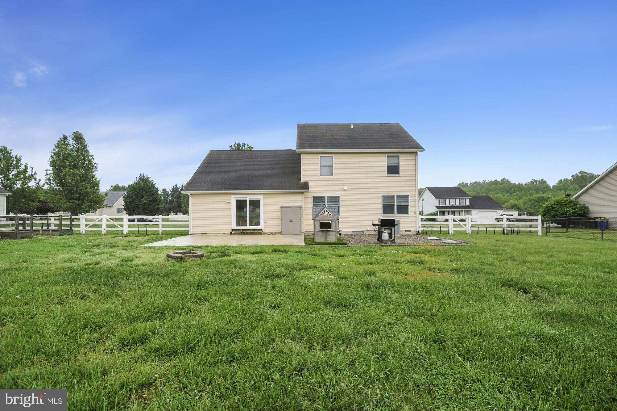 510 FIELDCREST DRIVE