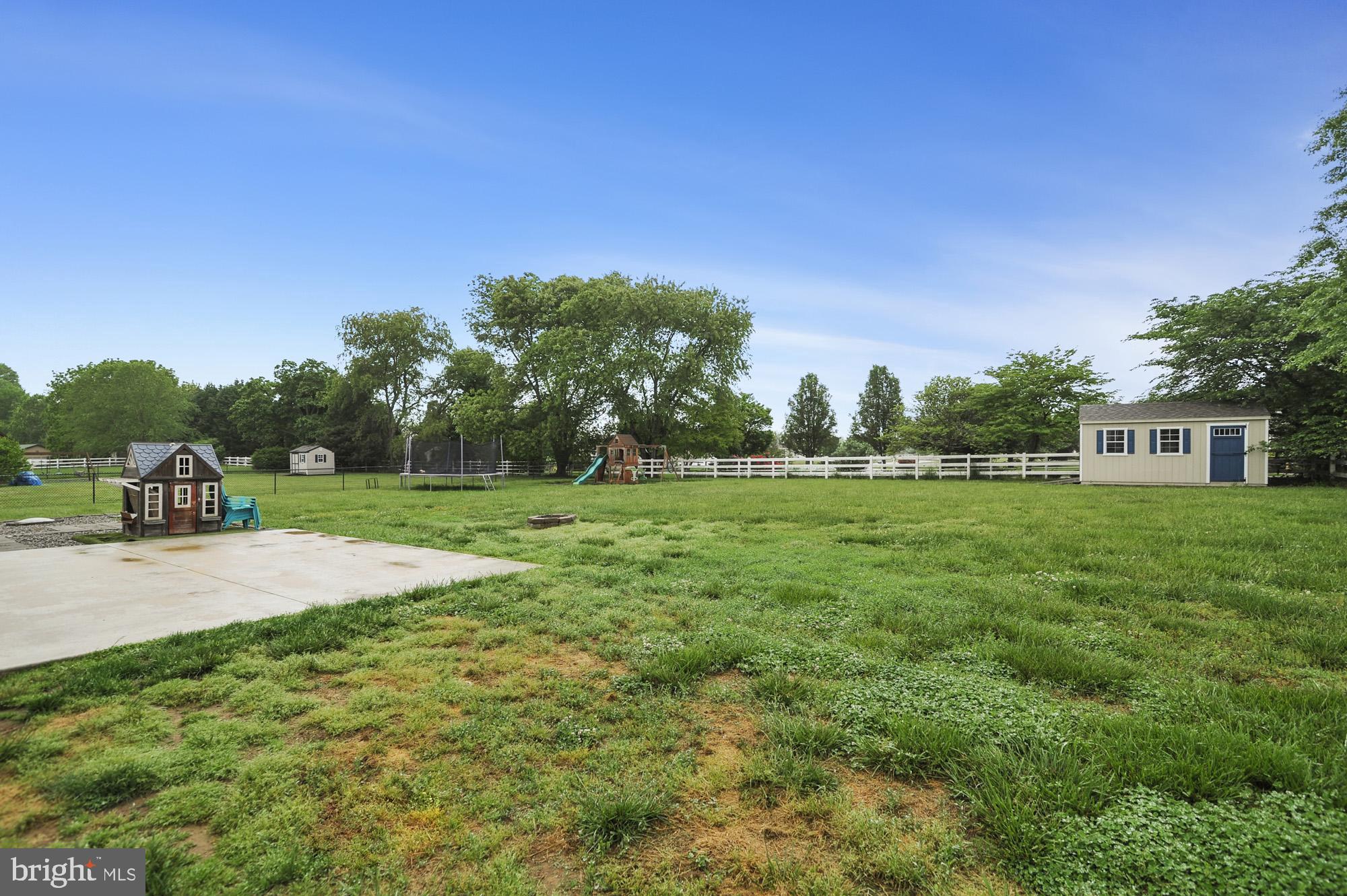 510 FIELDCREST DRIVE