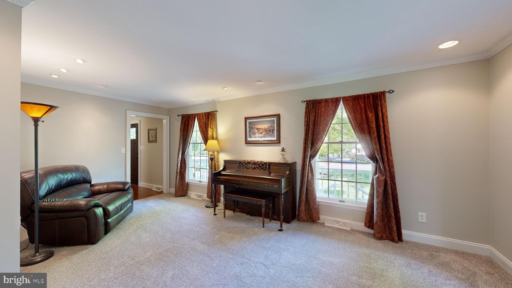 102 DODGE DRIVE