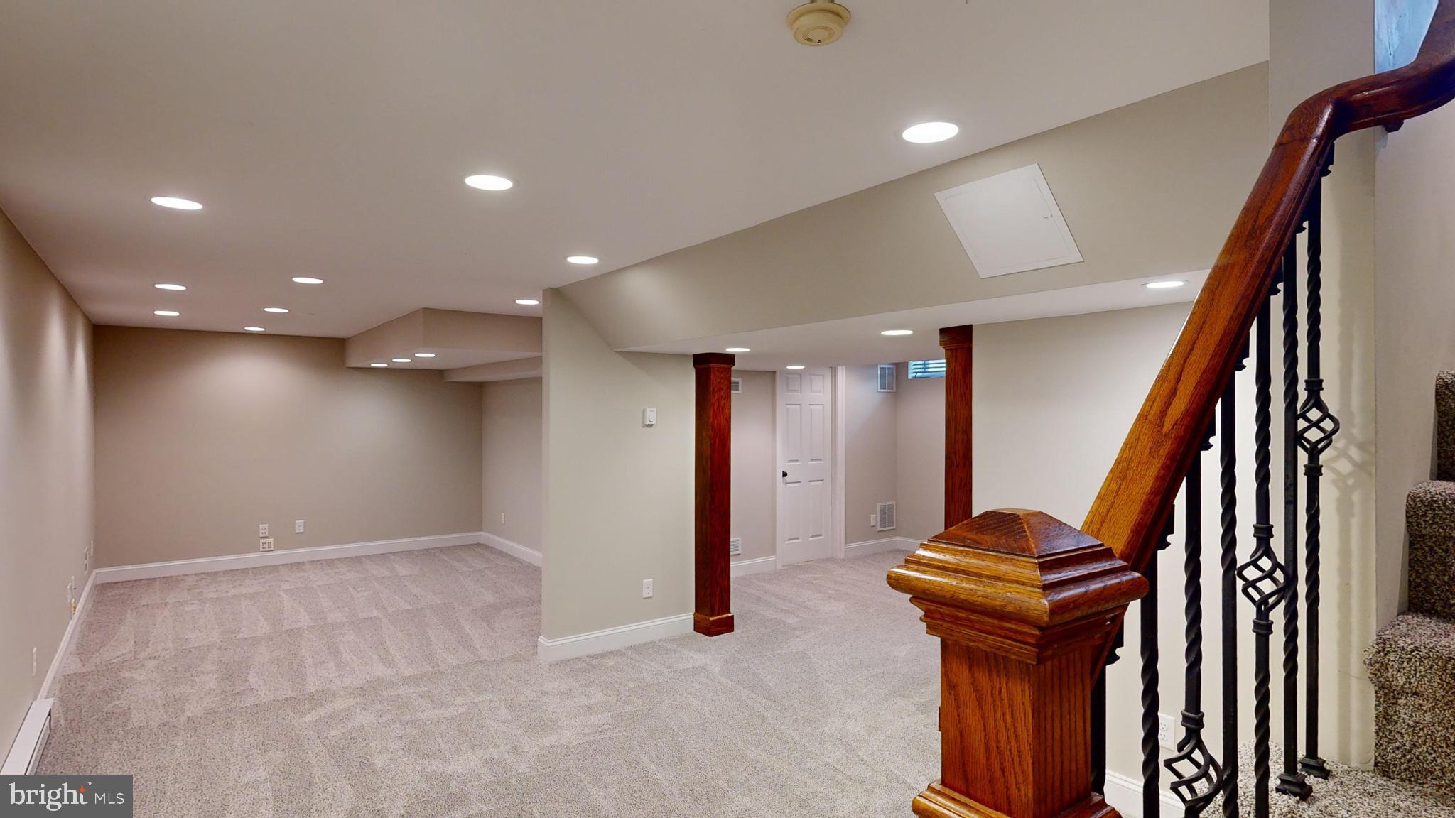 102 DODGE DRIVE