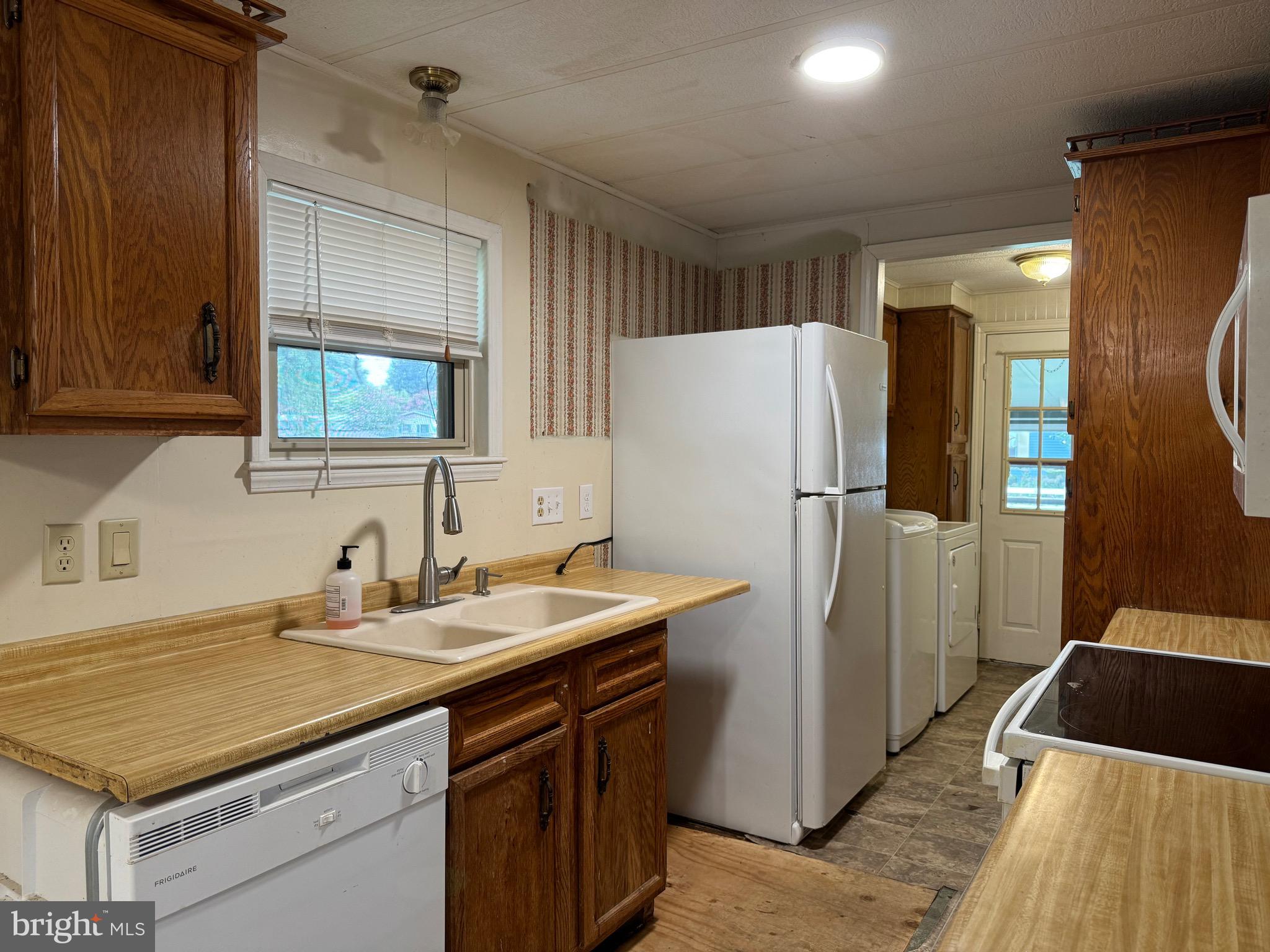 307 JEAN BRADLEY CIRCLE 314
