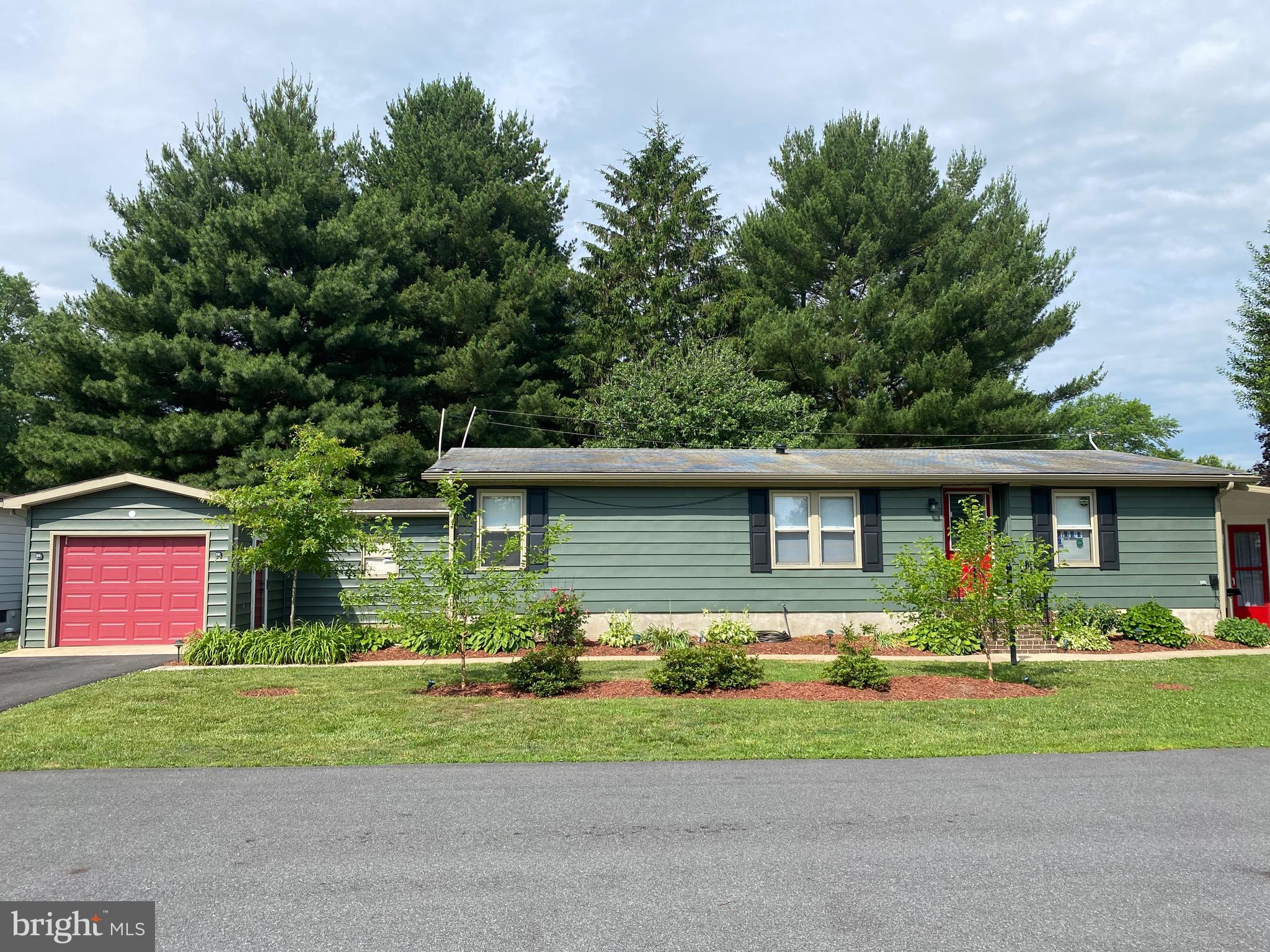 307 JEAN BRADLEY CIRCLE 314