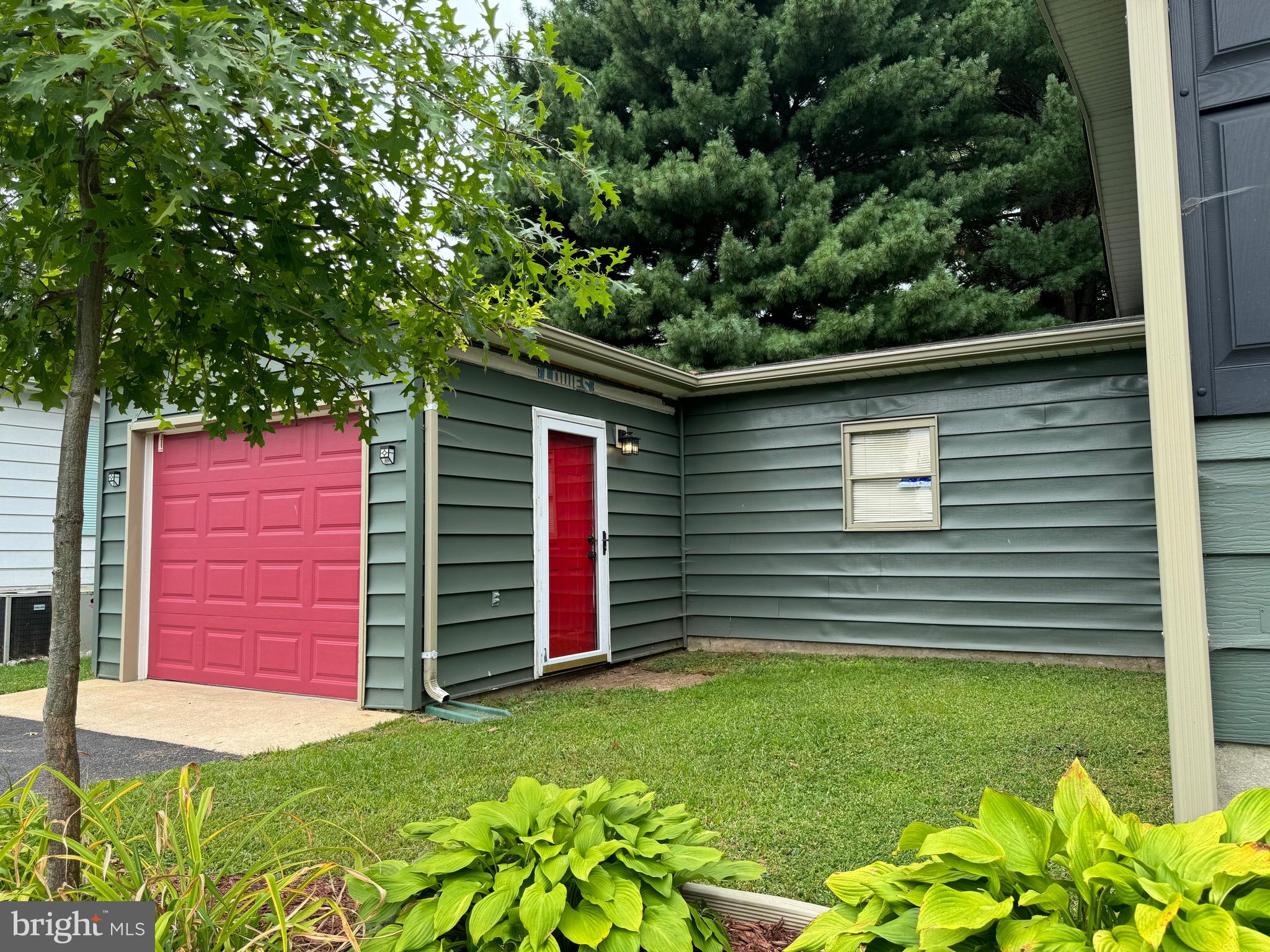 307 JEAN BRADLEY CIRCLE 314