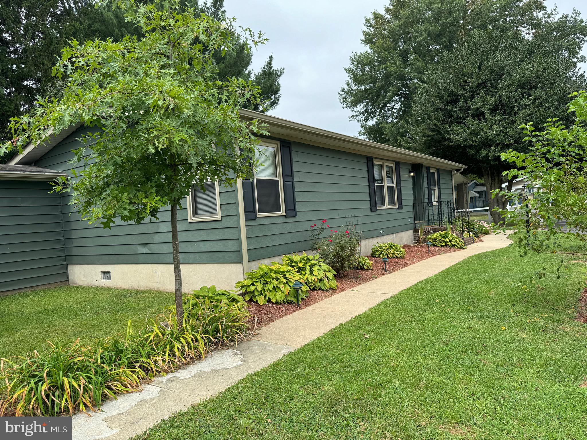 307 JEAN BRADLEY CIRCLE 314