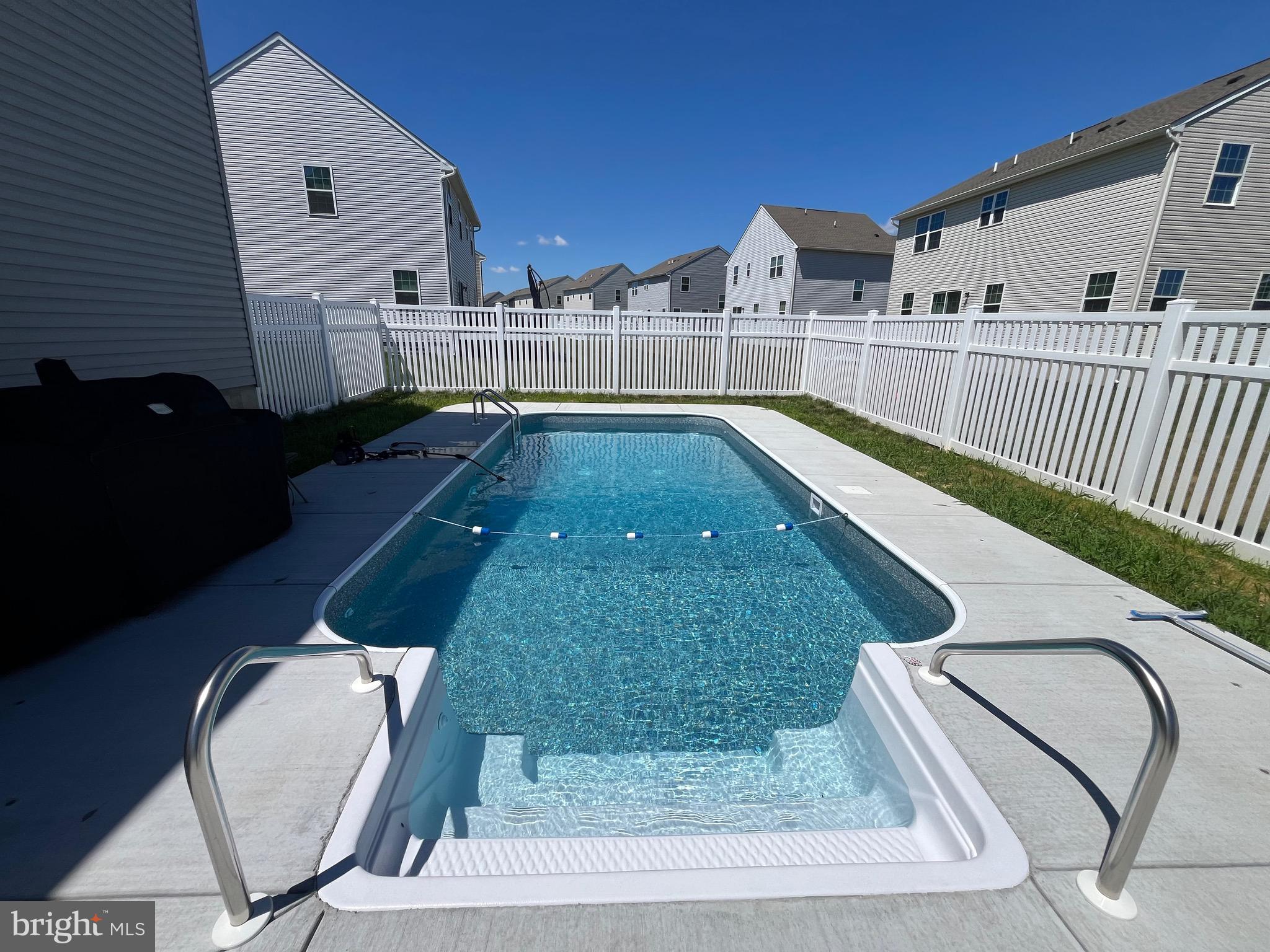 32 CONACH LANE