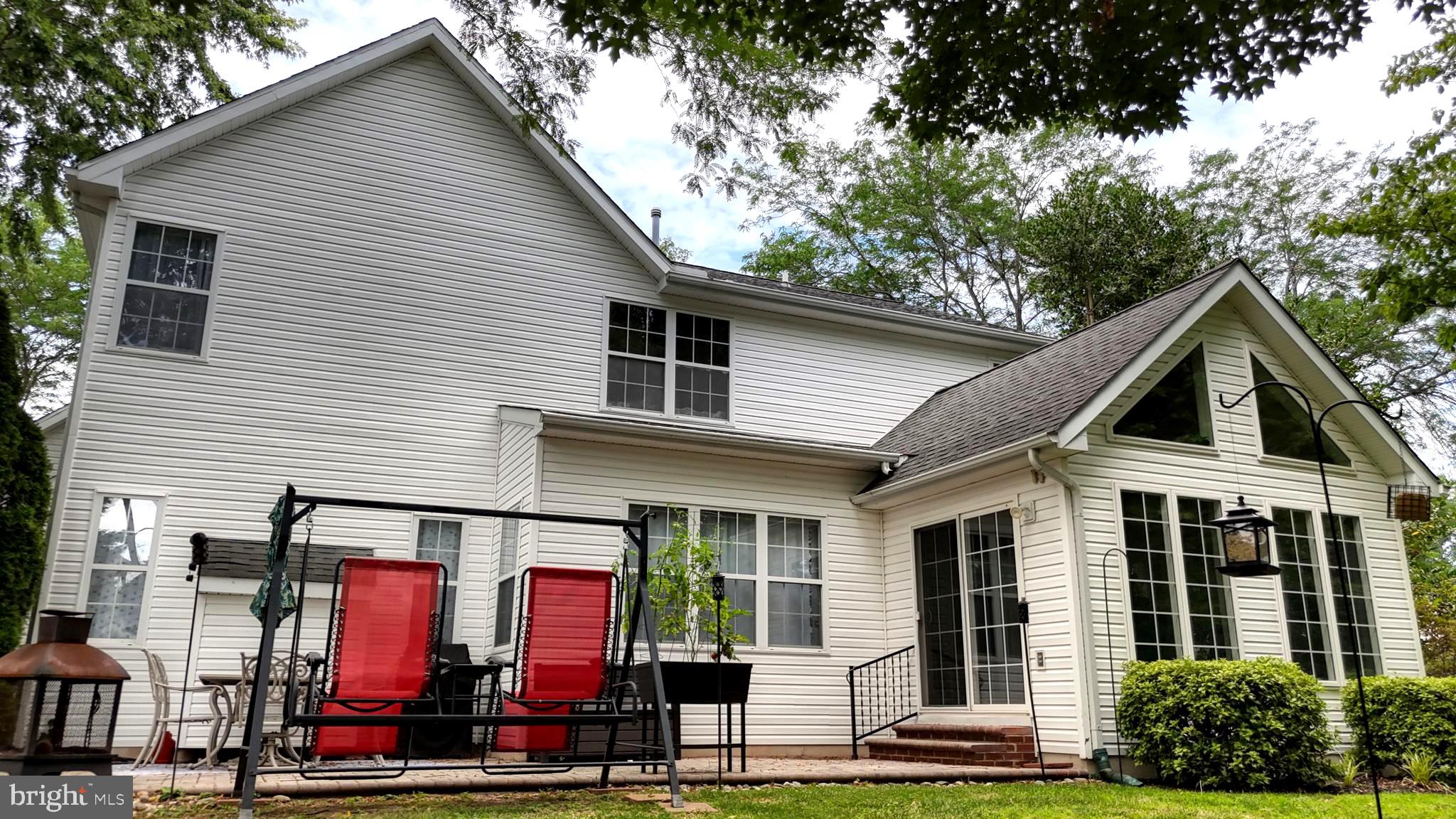 90 HOMESTEAD DRIVE