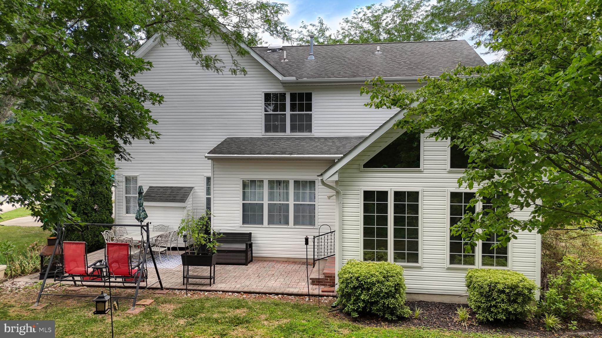 90 HOMESTEAD DRIVE