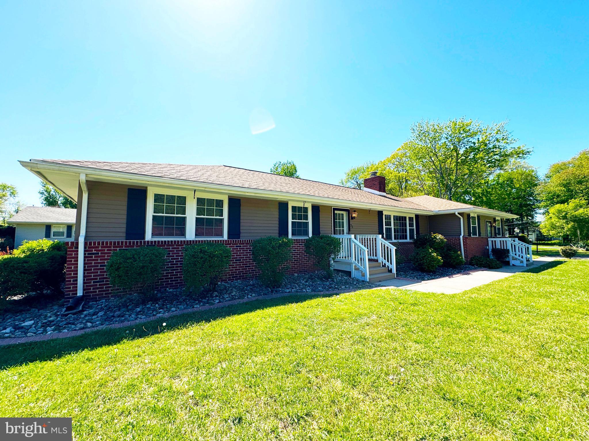 23 WOODLAND DRIVE