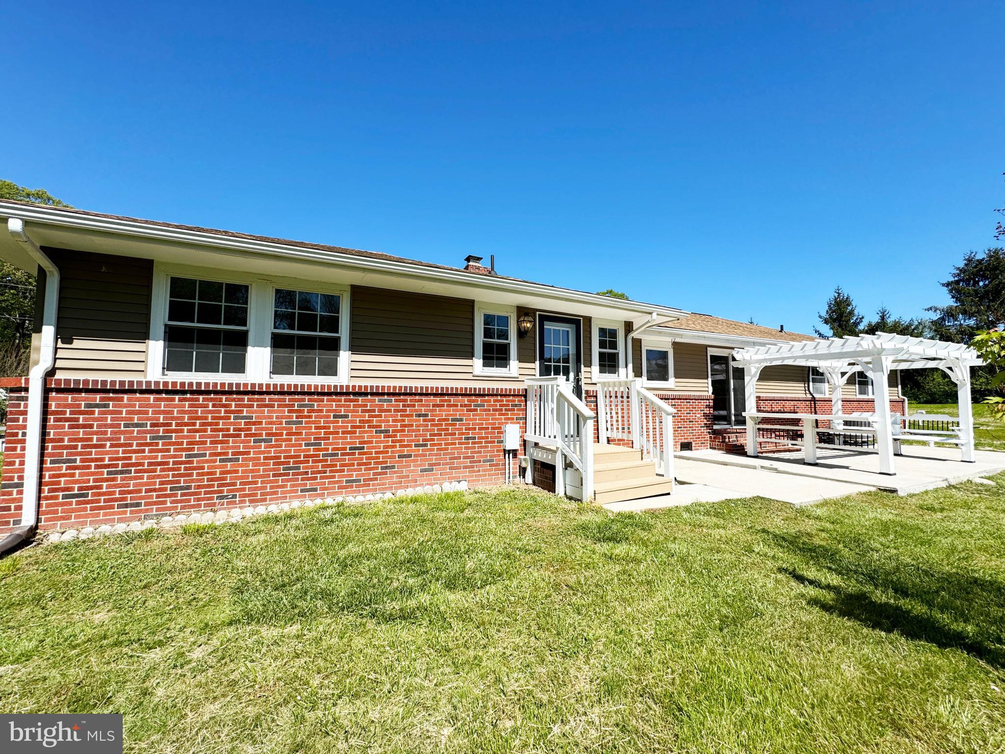 23 WOODLAND DRIVE