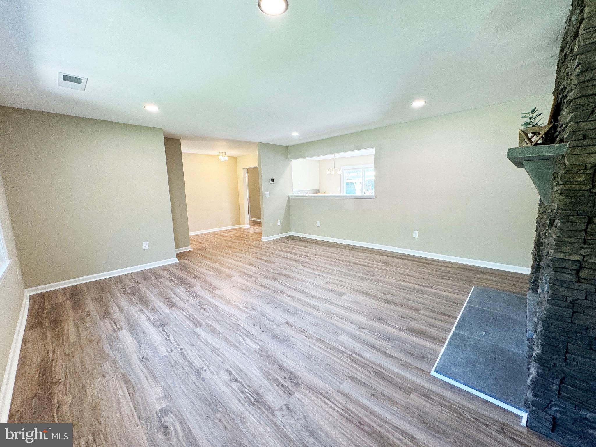 23 WOODLAND DRIVE