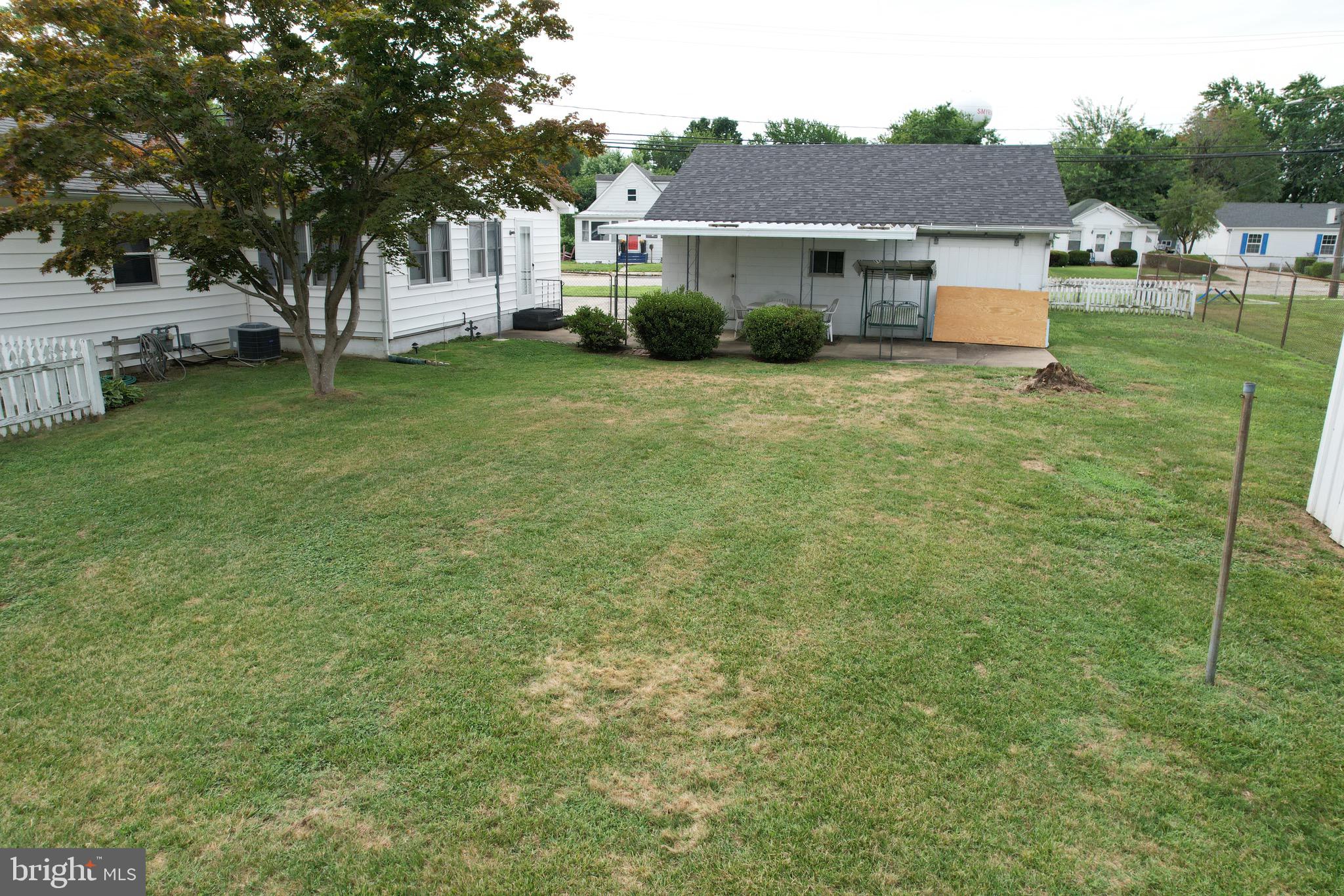 3 OAK DRIVE