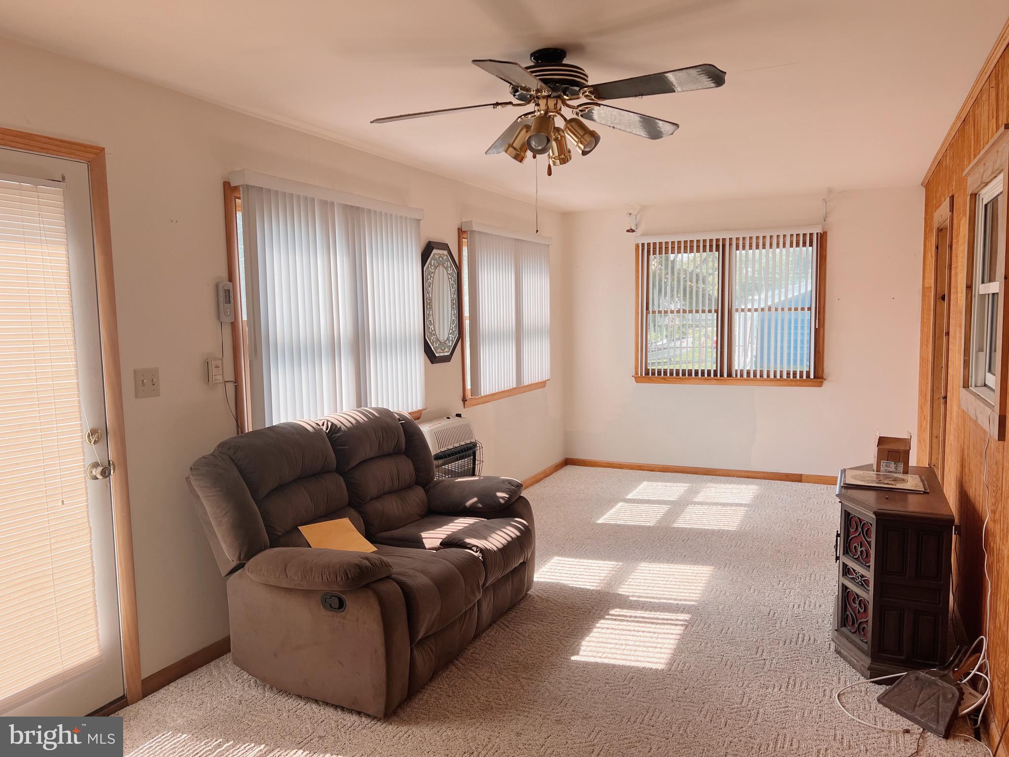 3 OAK DRIVE