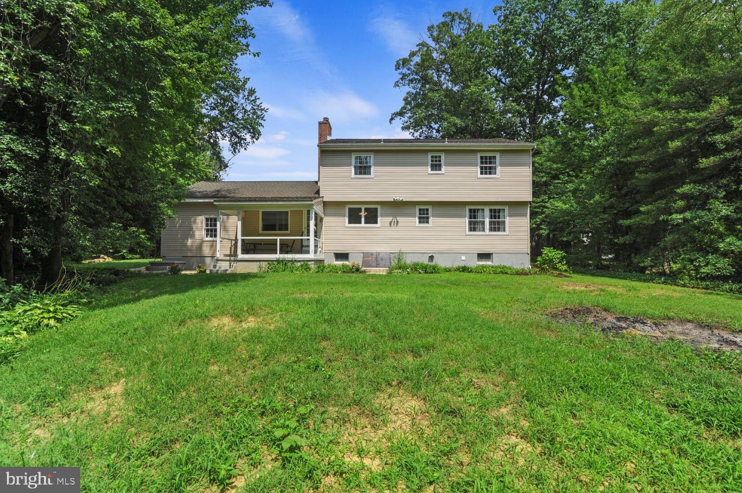 170 LYNNHAVEN DRIVE