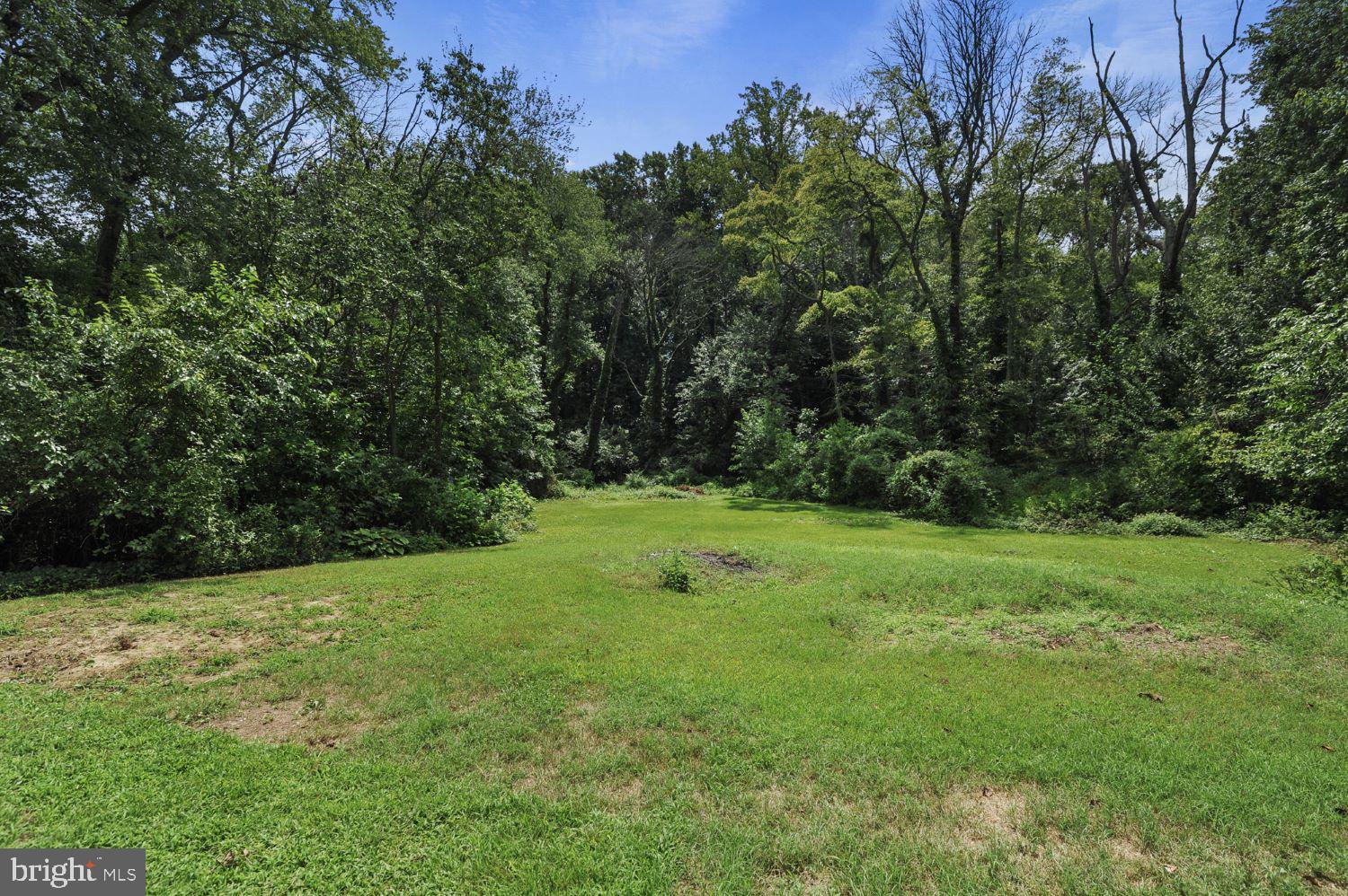 170 LYNNHAVEN DRIVE