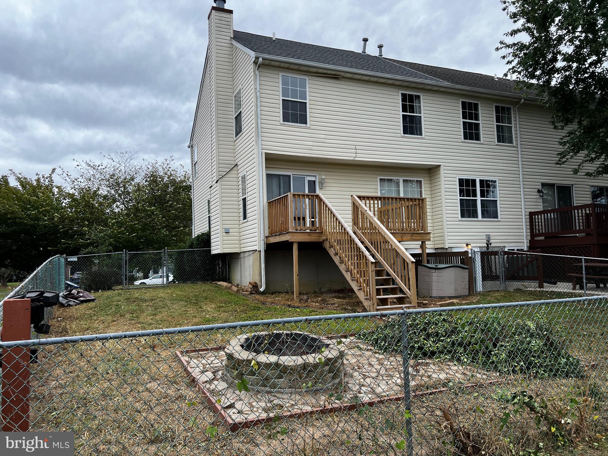 115 THAMES DRIVE