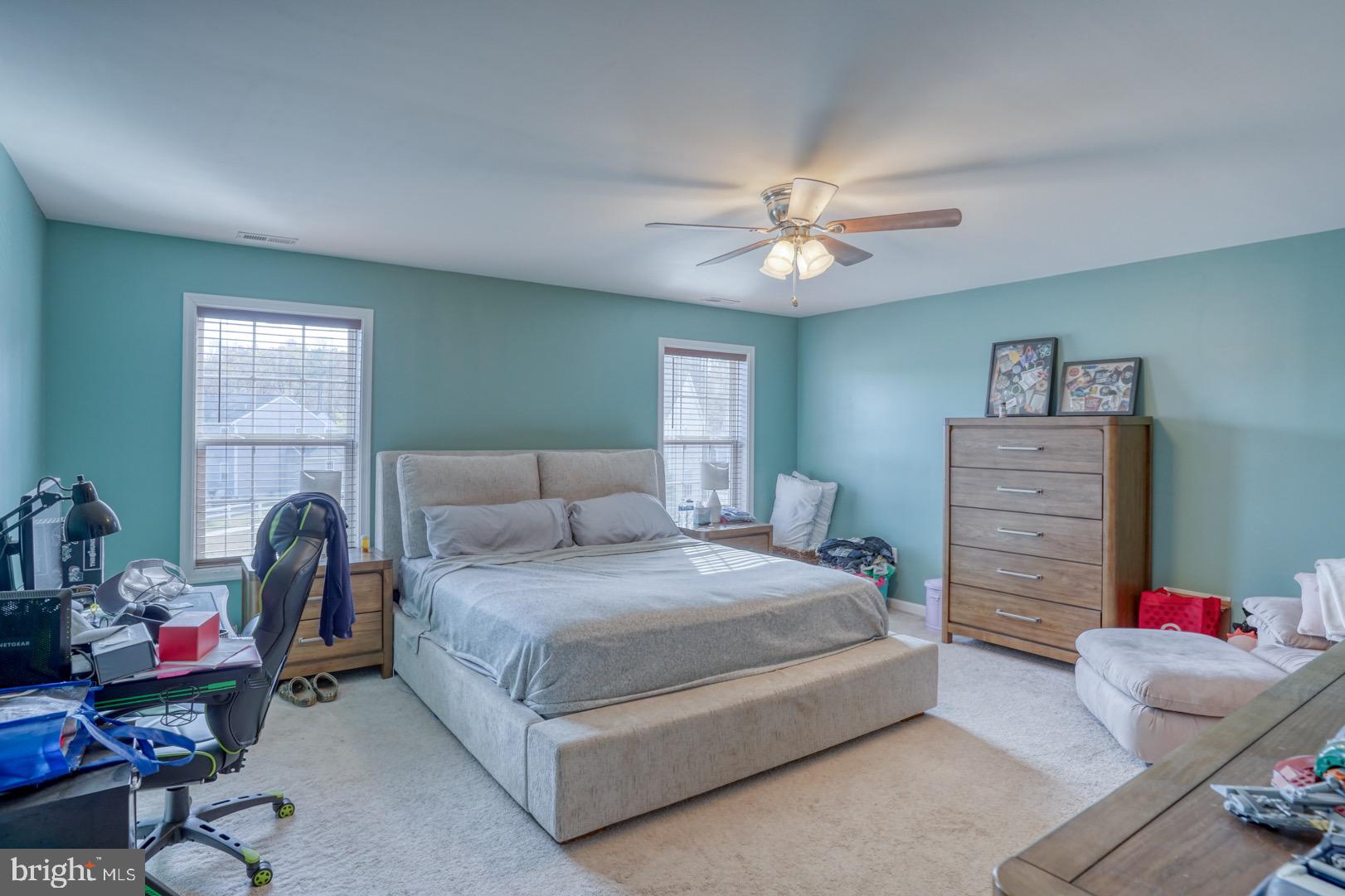 473 SWEEPING MIST CIRCLE