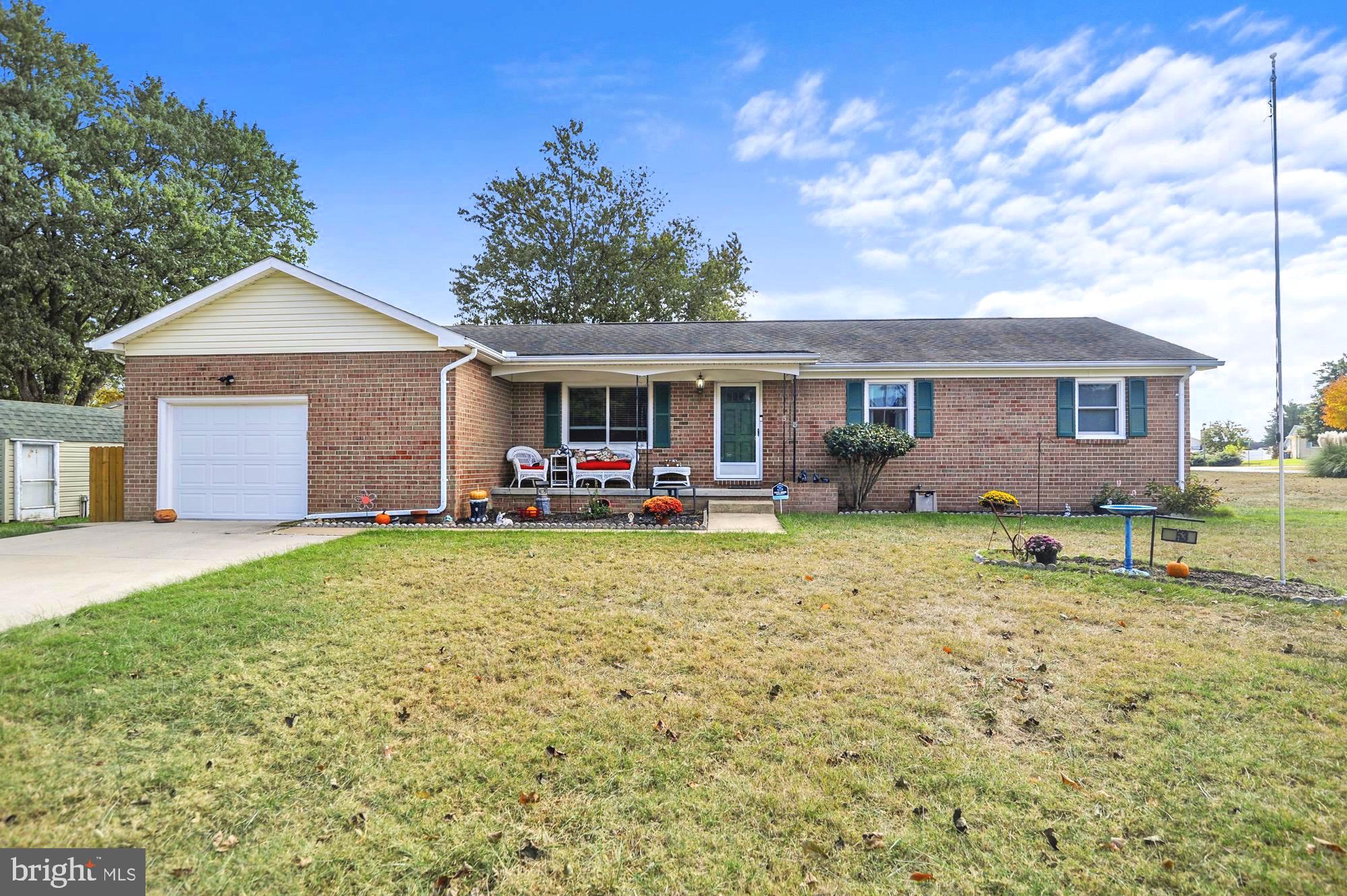 53 DELSHIRE DRIVE