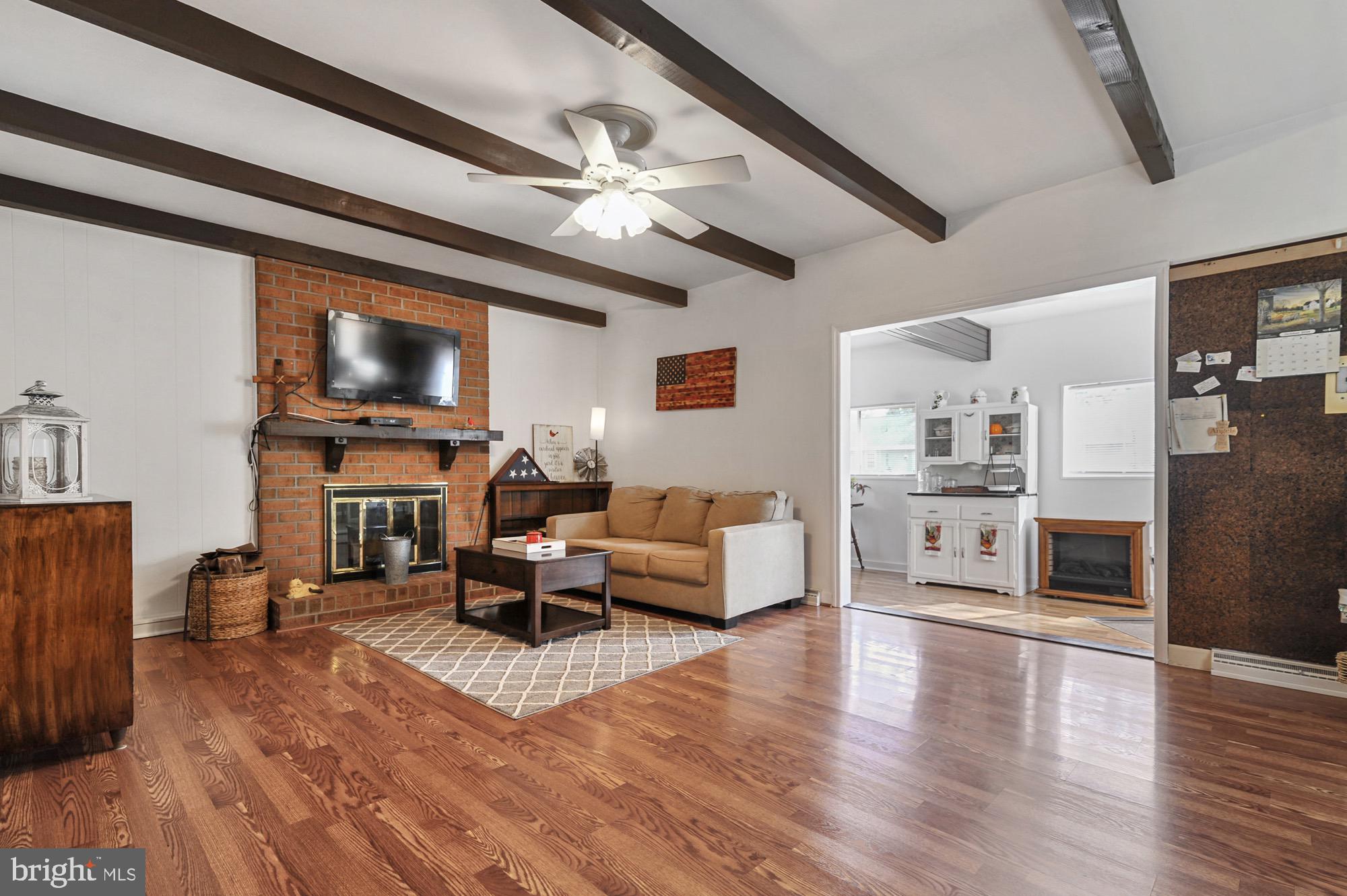 53 DELSHIRE DRIVE