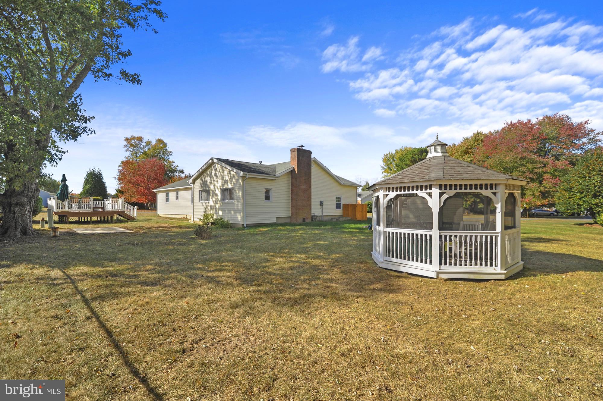 53 DELSHIRE DRIVE