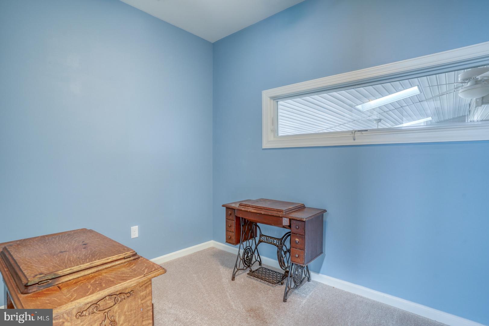 890 RAVEN CIRCLE