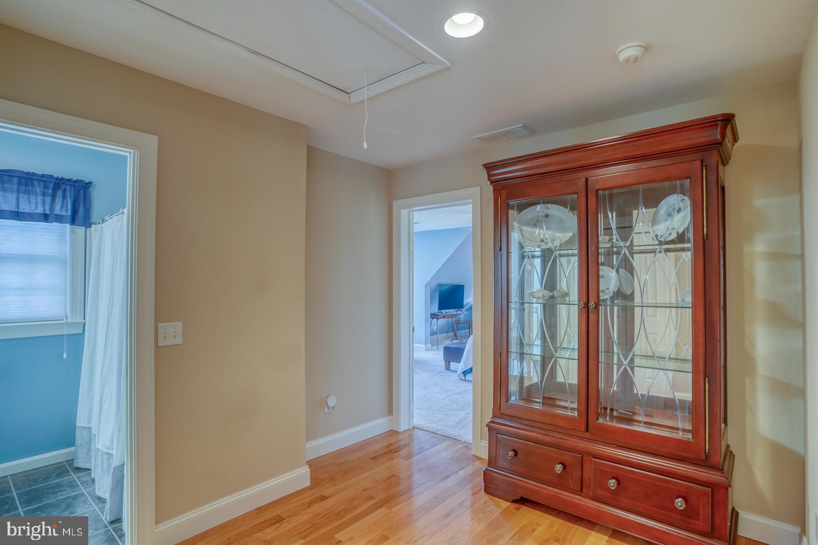 890 RAVEN CIRCLE