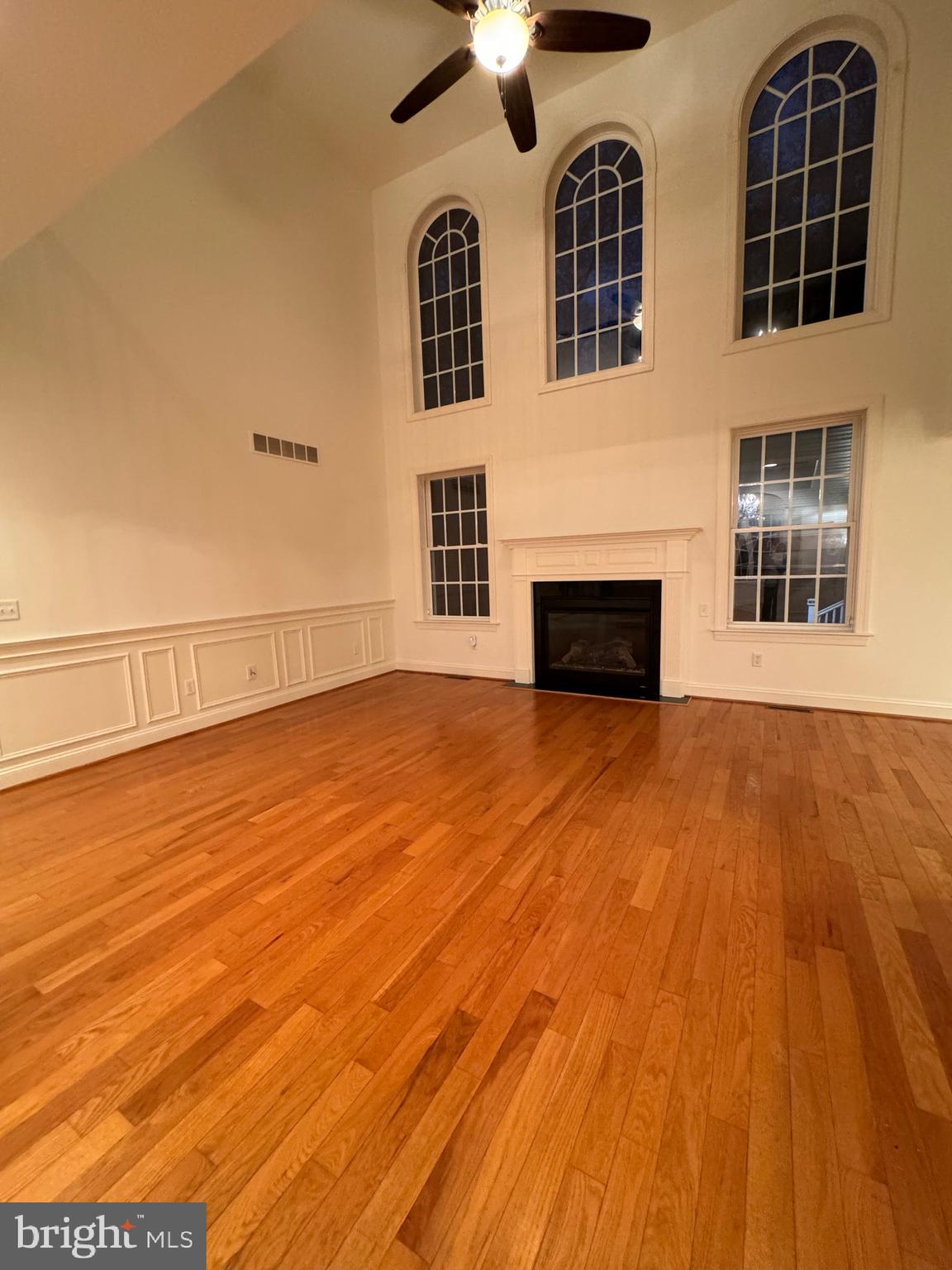 890 RAVEN CIRCLE