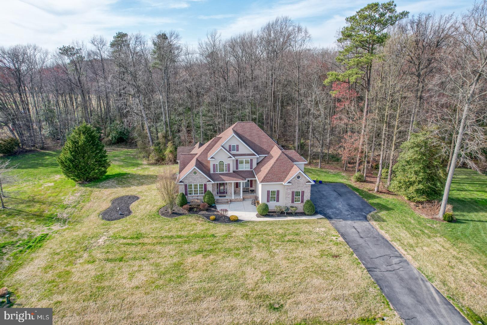 890 RAVEN CIRCLE