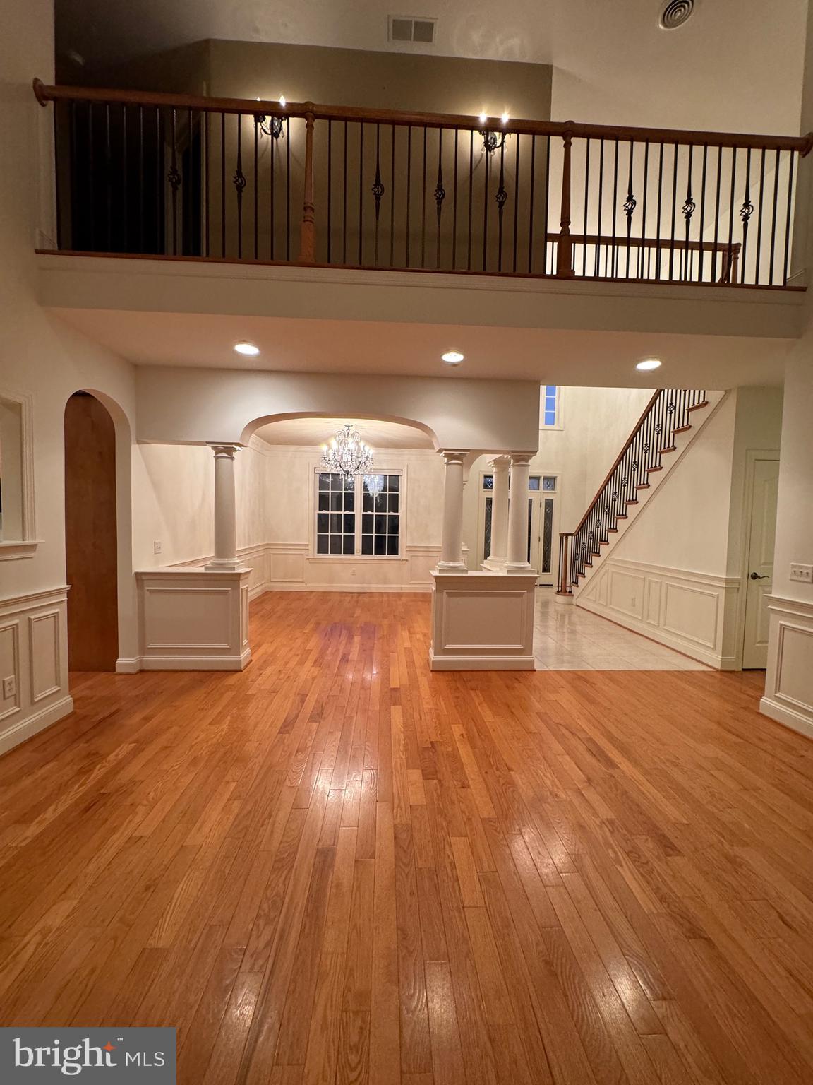 890 RAVEN CIRCLE