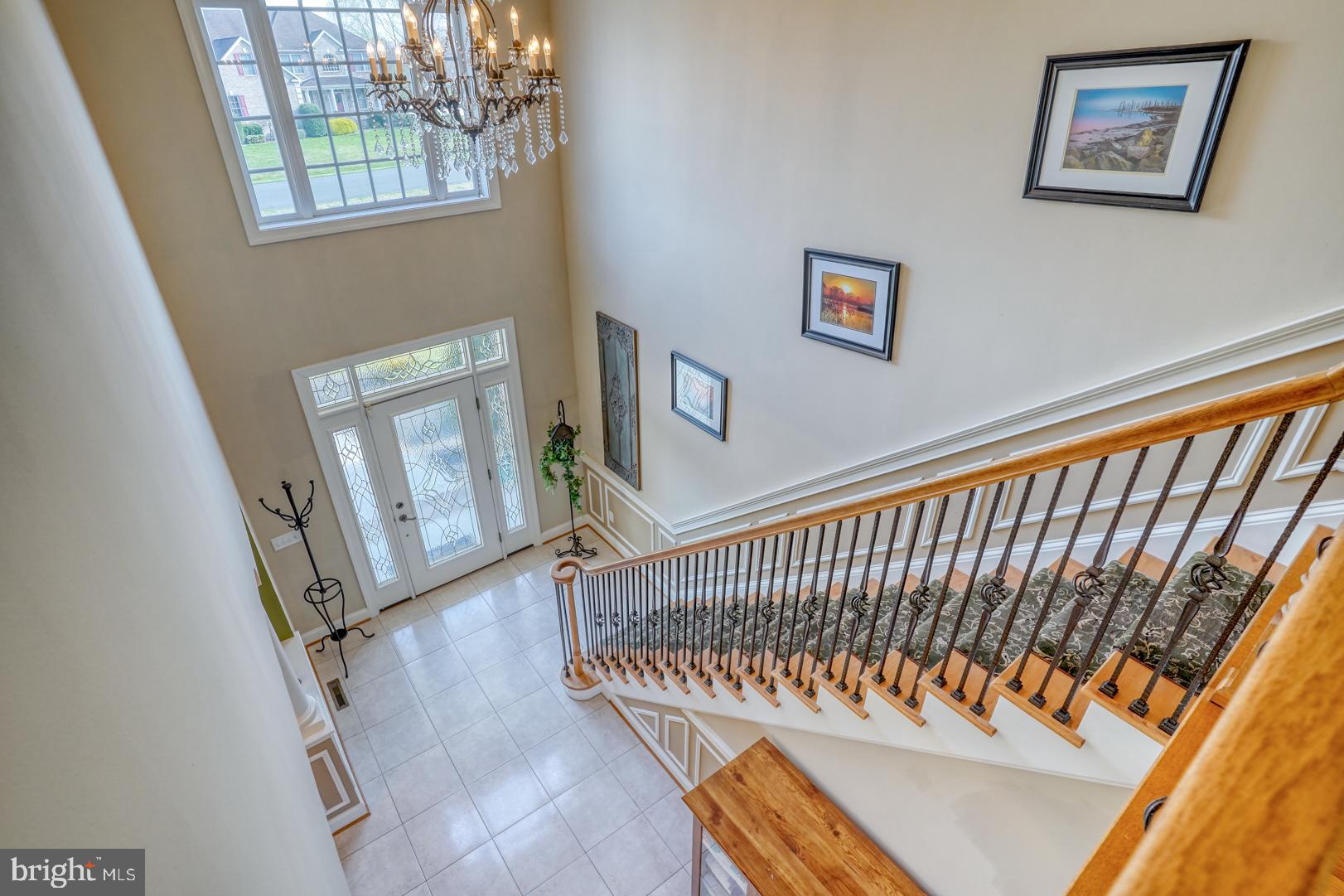 890 RAVEN CIRCLE
