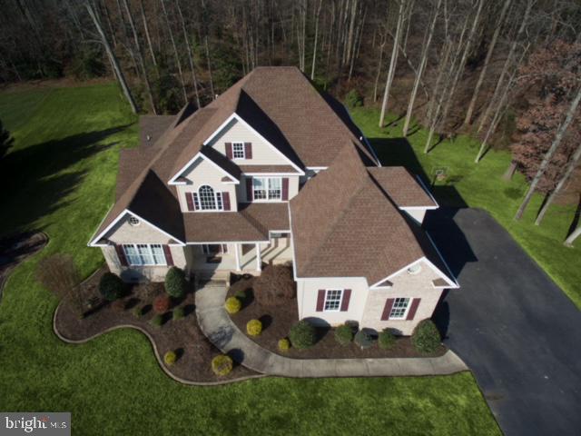 890 RAVEN CIRCLE