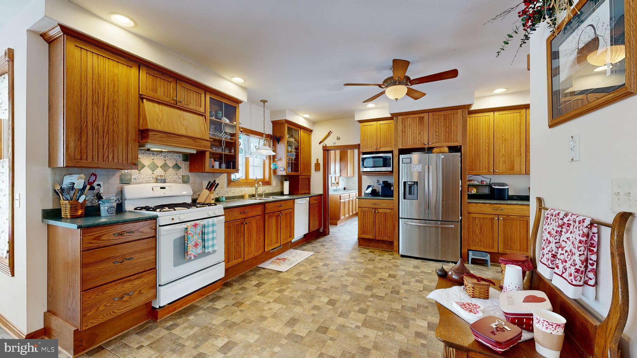 460 JOHN HURD ROAD