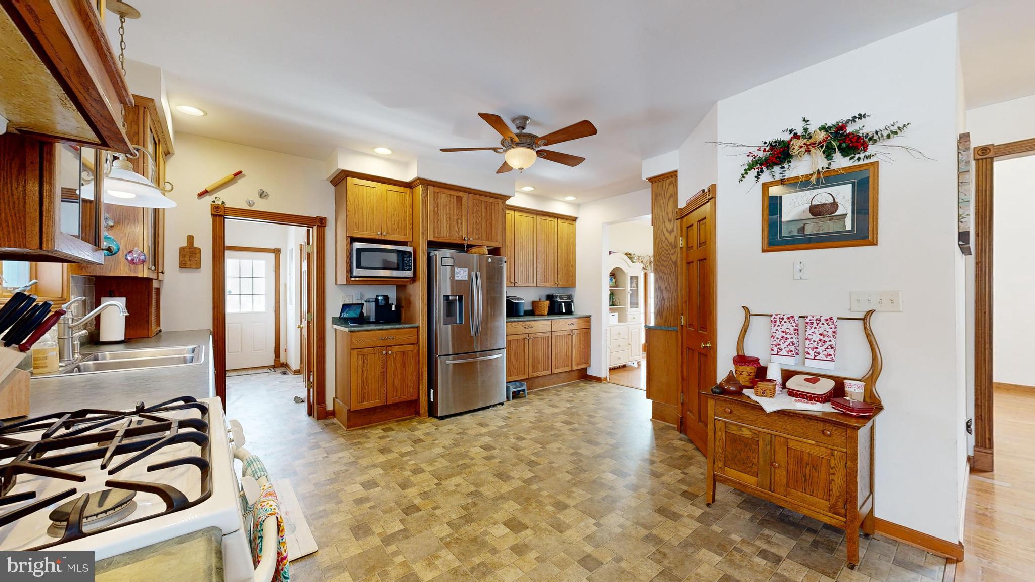 460 JOHN HURD ROAD