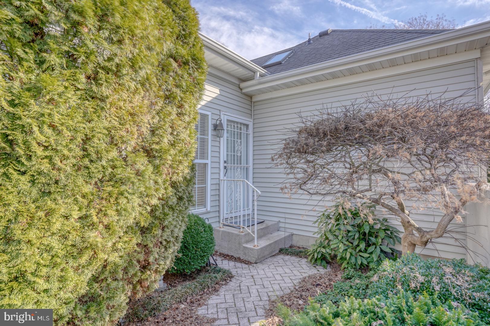 125 RAVEN CIRCLE