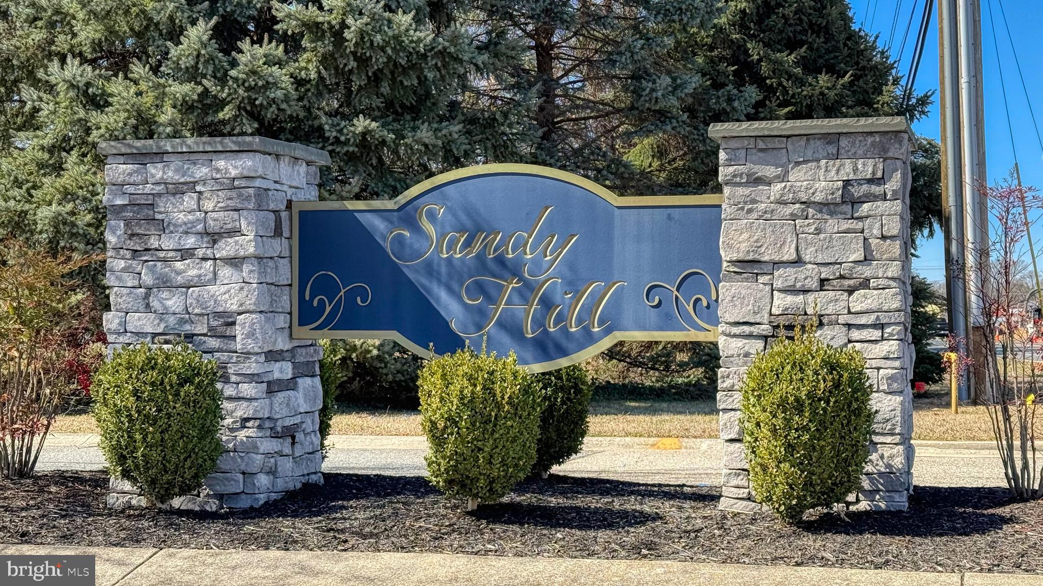 120 HILLTOP TRAIL