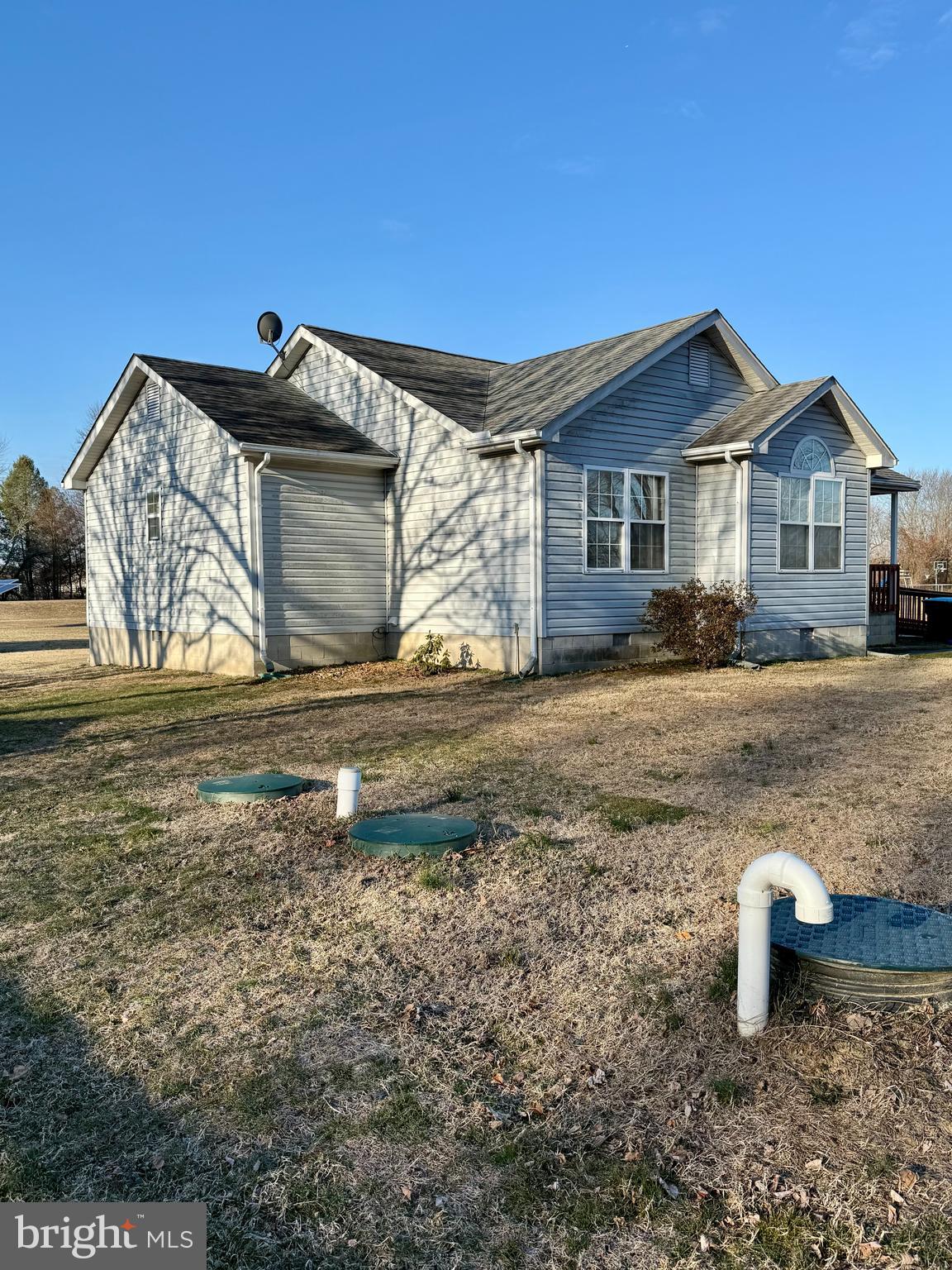 1024 FENCE POST LANE