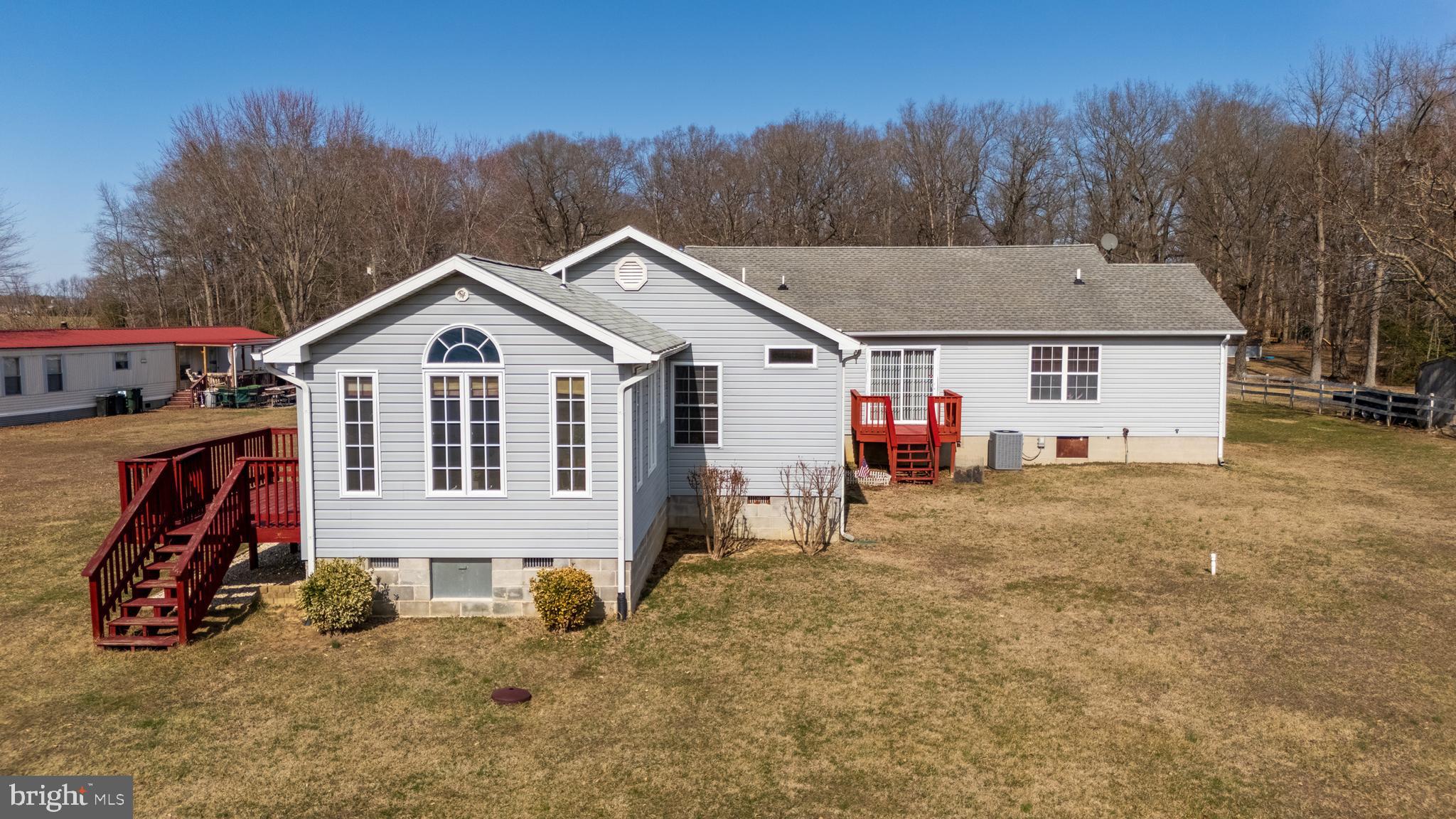 1024 FENCE POST LANE