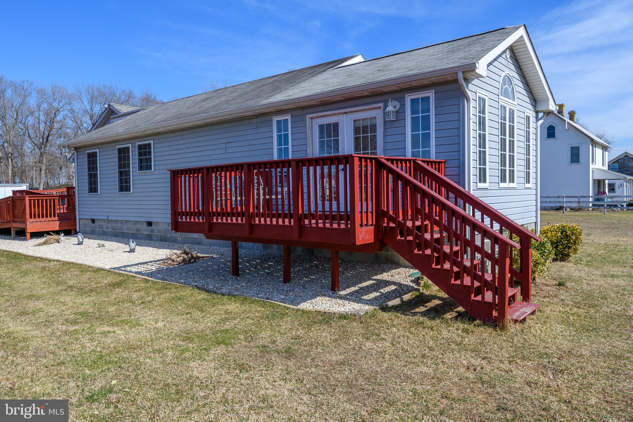 1024 FENCE POST LANE