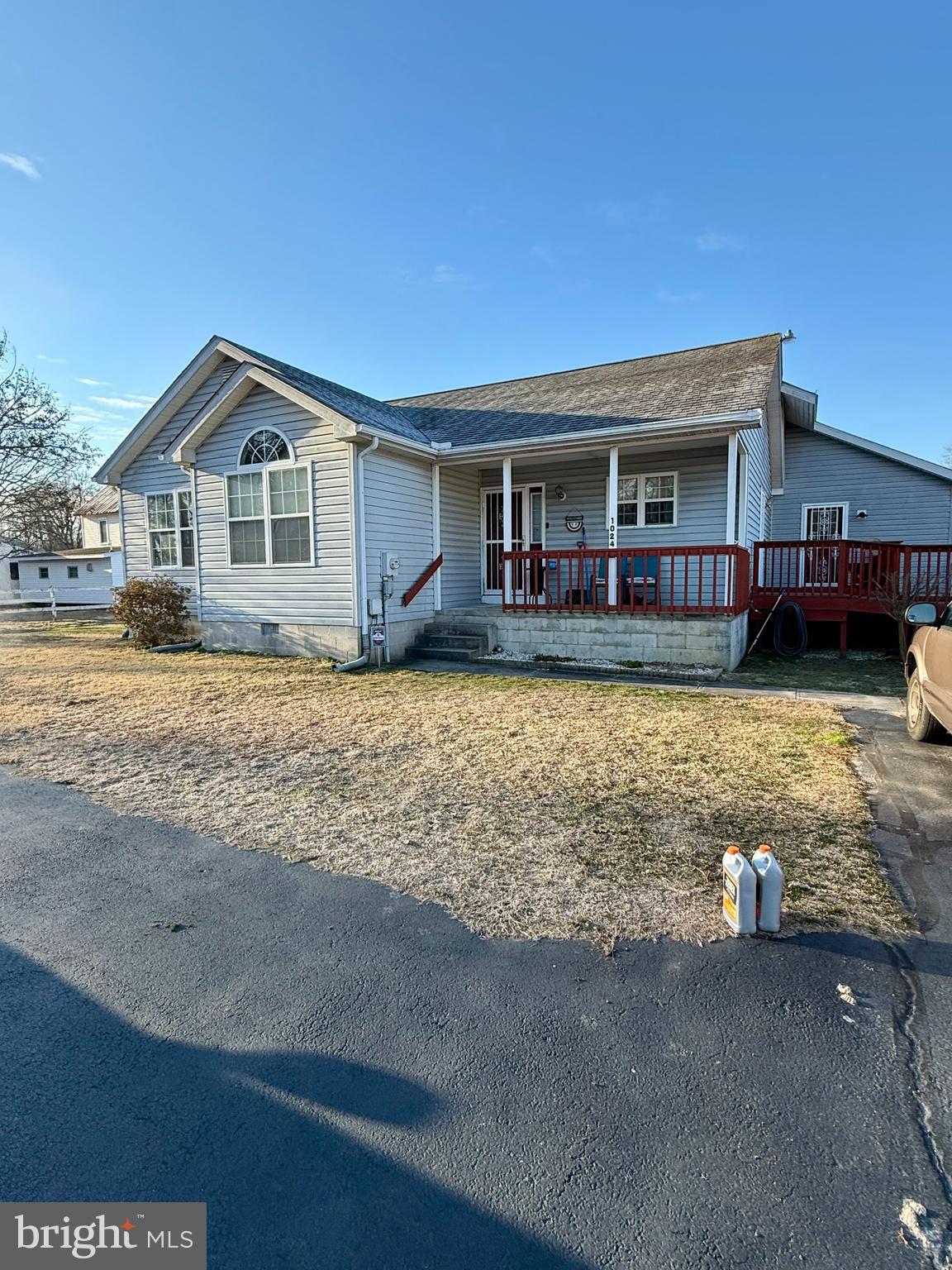 1024 FENCE POST LANE