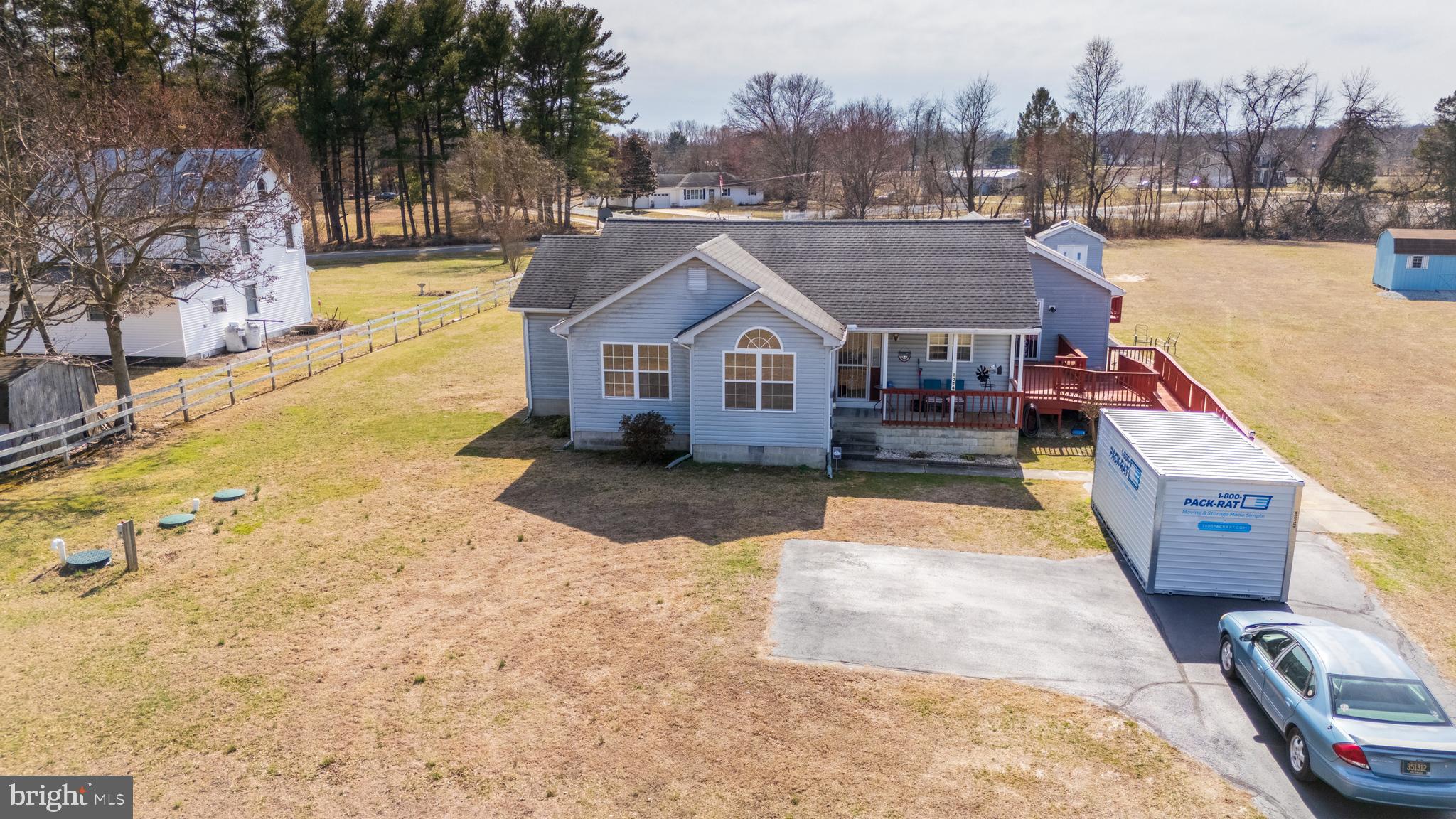 1024 FENCE POST LANE