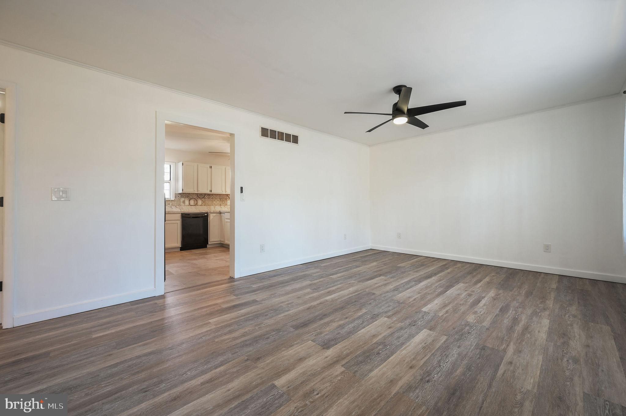 808 EVERGREEN ROAD