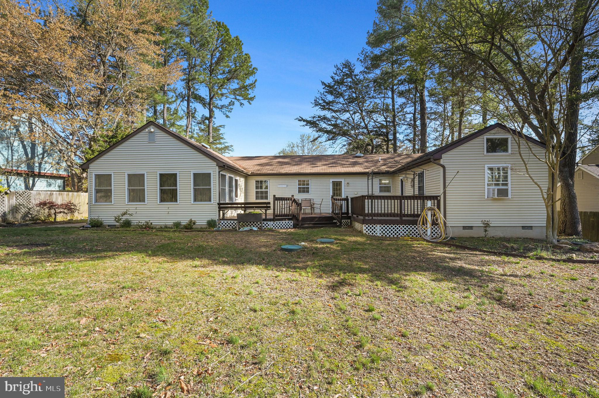 808 EVERGREEN ROAD