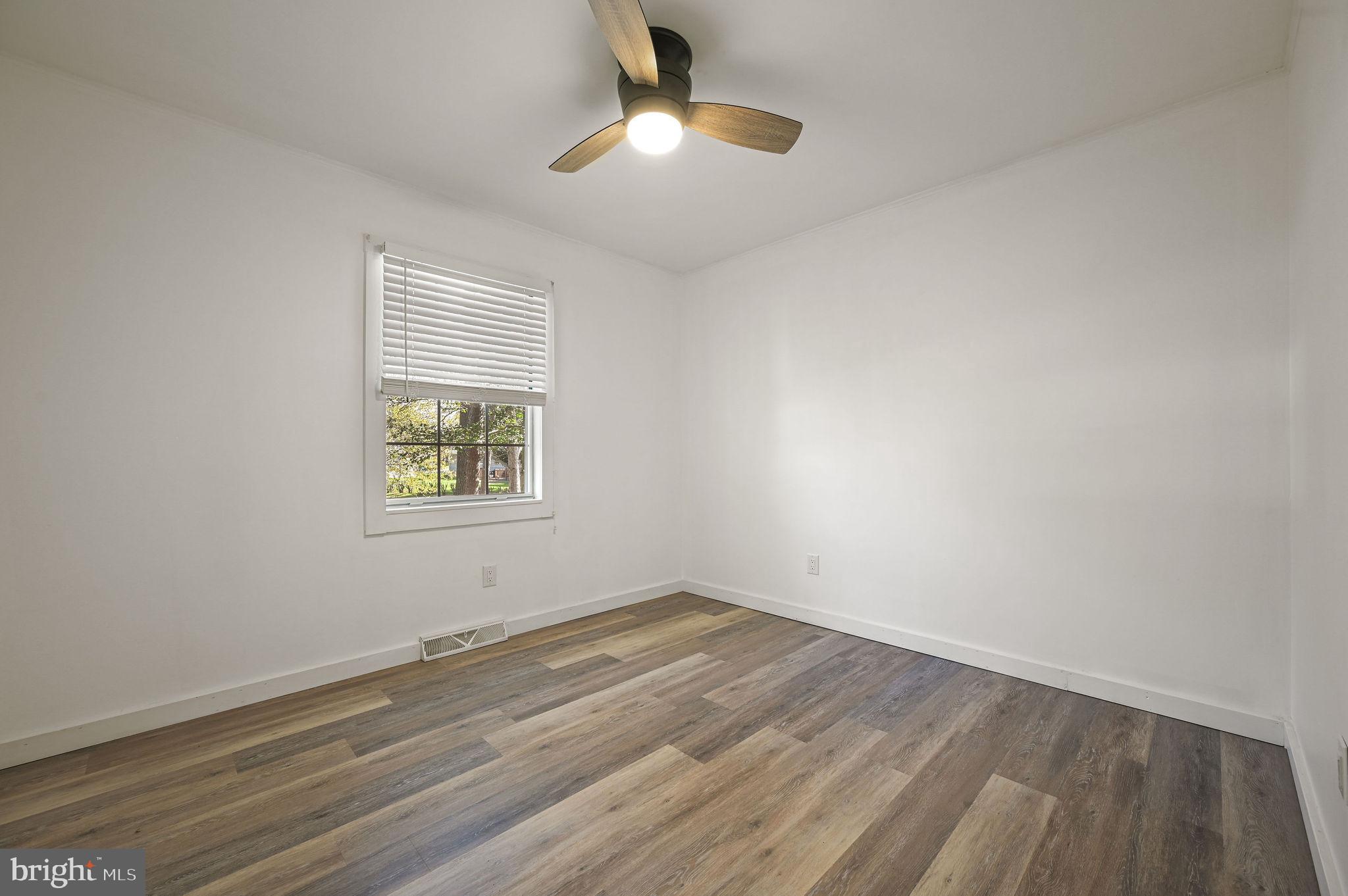 808 EVERGREEN ROAD