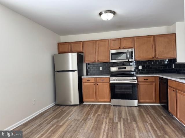247 SHELDRAKE E