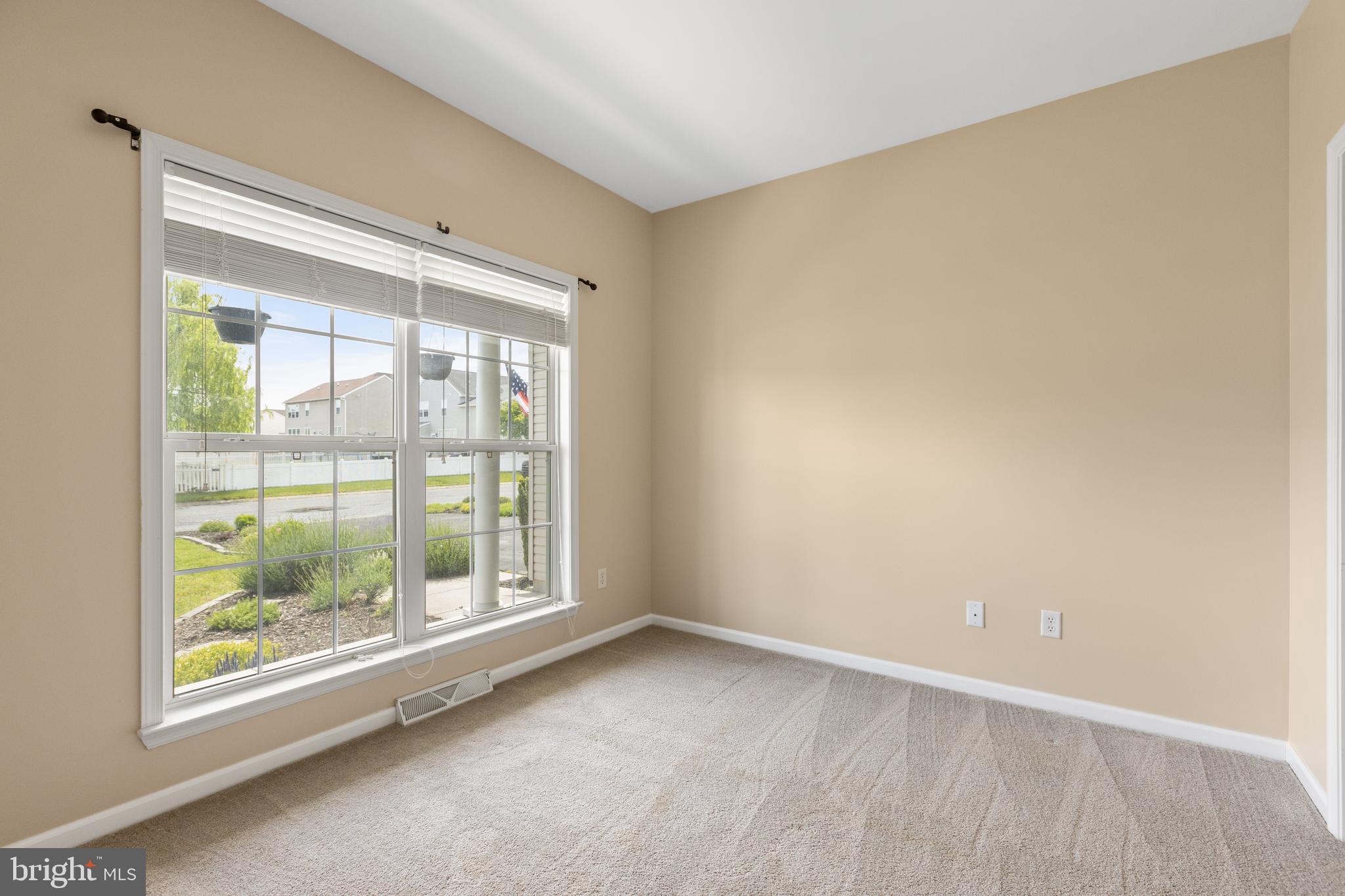 180 KINGSMILL DRIVE