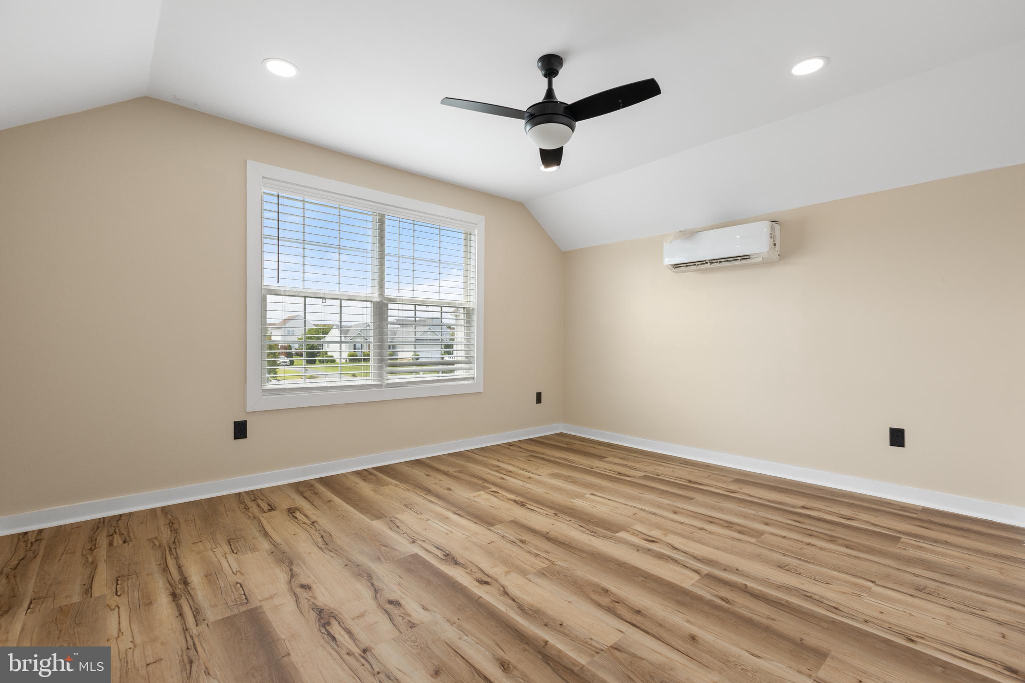 180 KINGSMILL DRIVE
